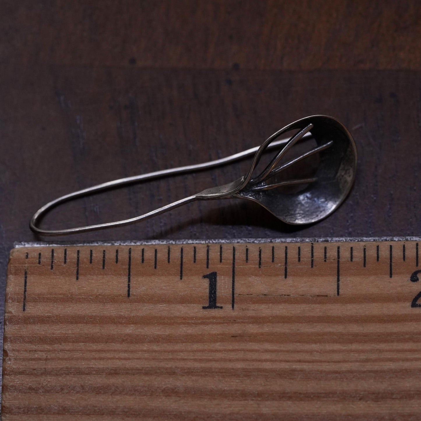 vintage modernist sterling silver 925 handmade single teardrop earring