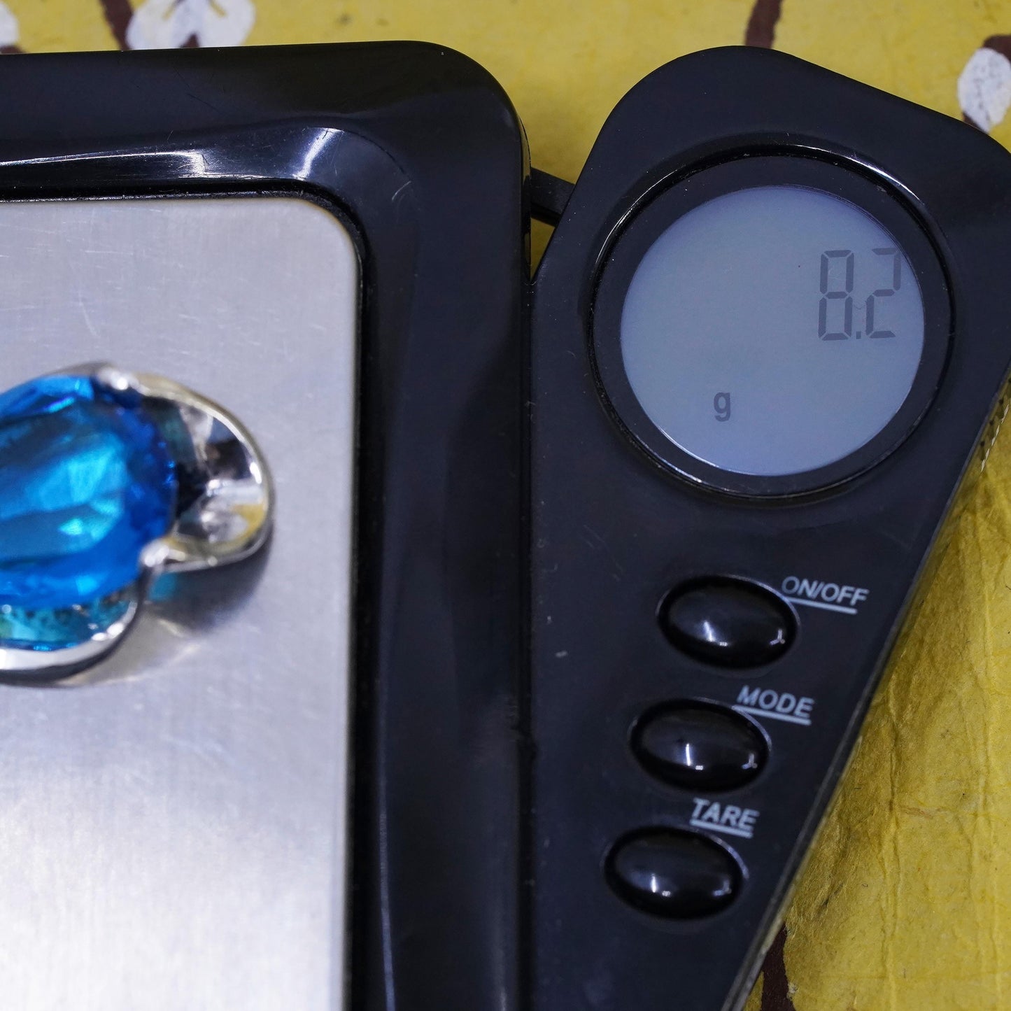 Vintage Sterling silver 925 pendant with teardrop blue topaz