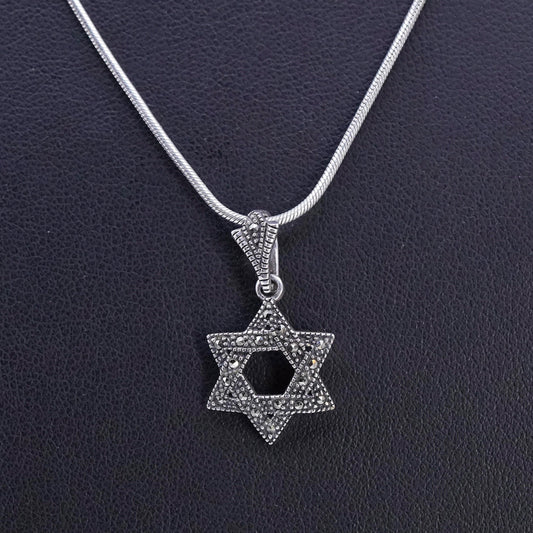 18", vintage Sterling 925 silver snake necklace marcasite Star of David pendant