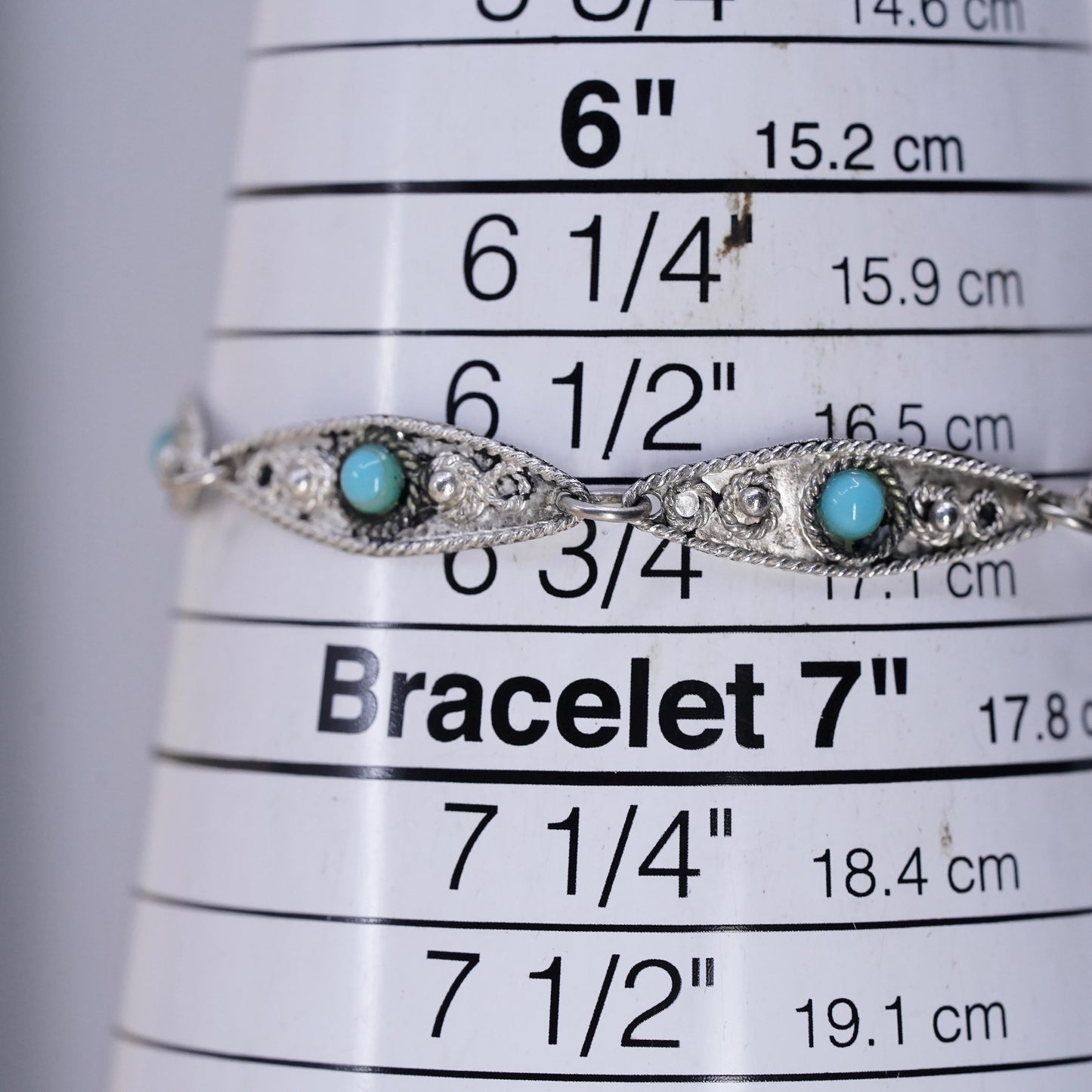 6.75”, Vintage southwestern Sterling 925 silver bracelet with turquoise beads