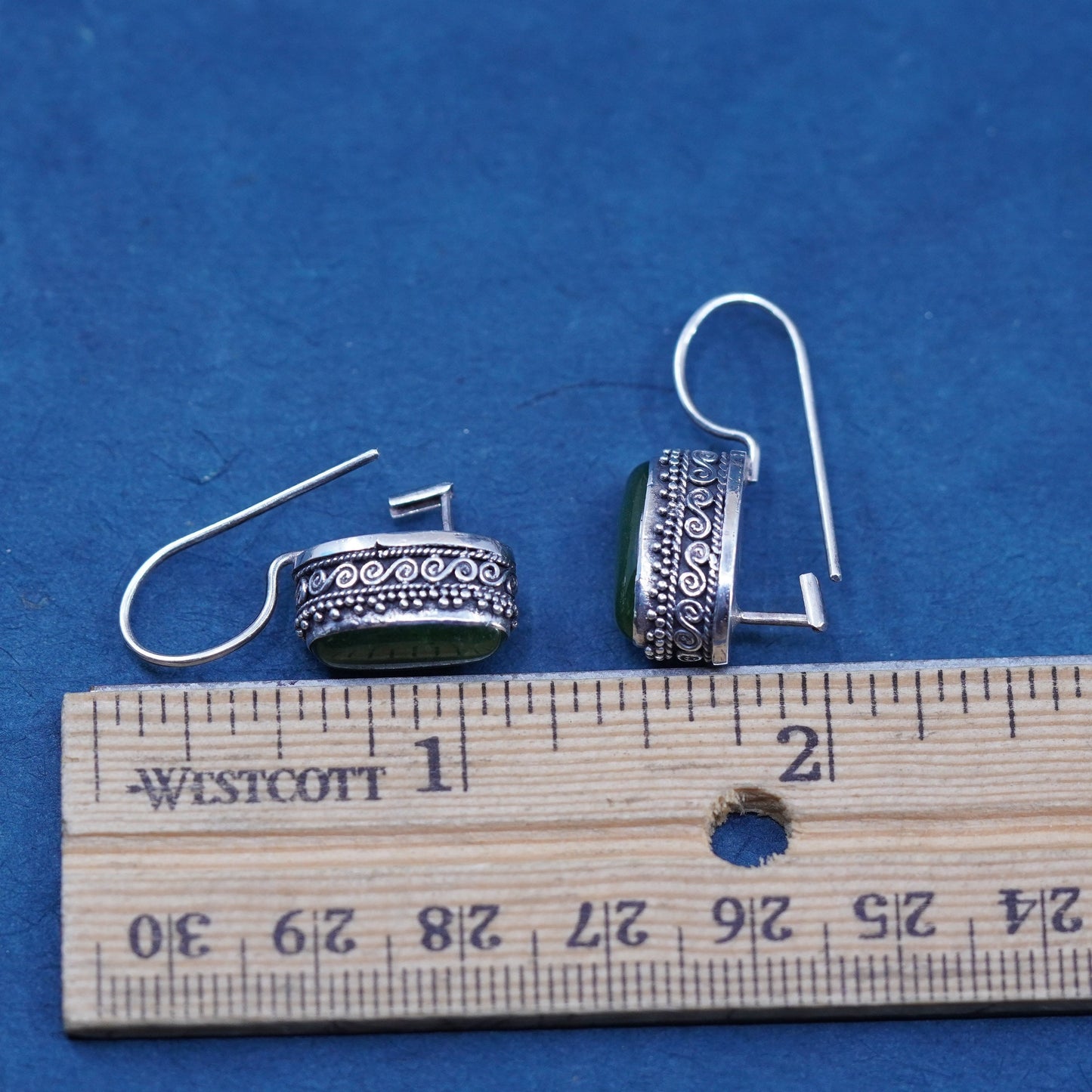 Vintage Sterling 925 silver handmade bali earrings with oval jade