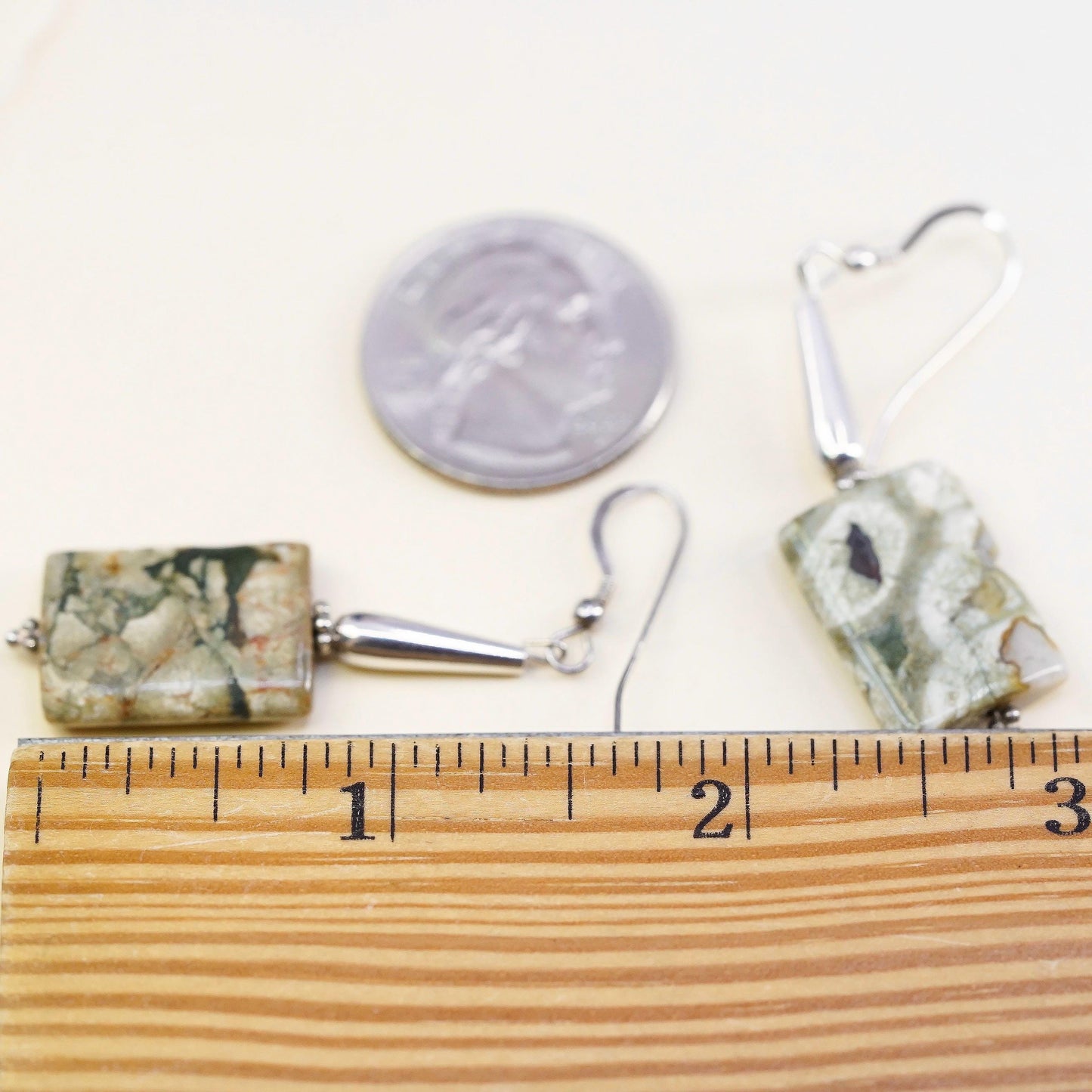 Vintage Sterling silver handmade earrings 925 silver teardrop green agate drops