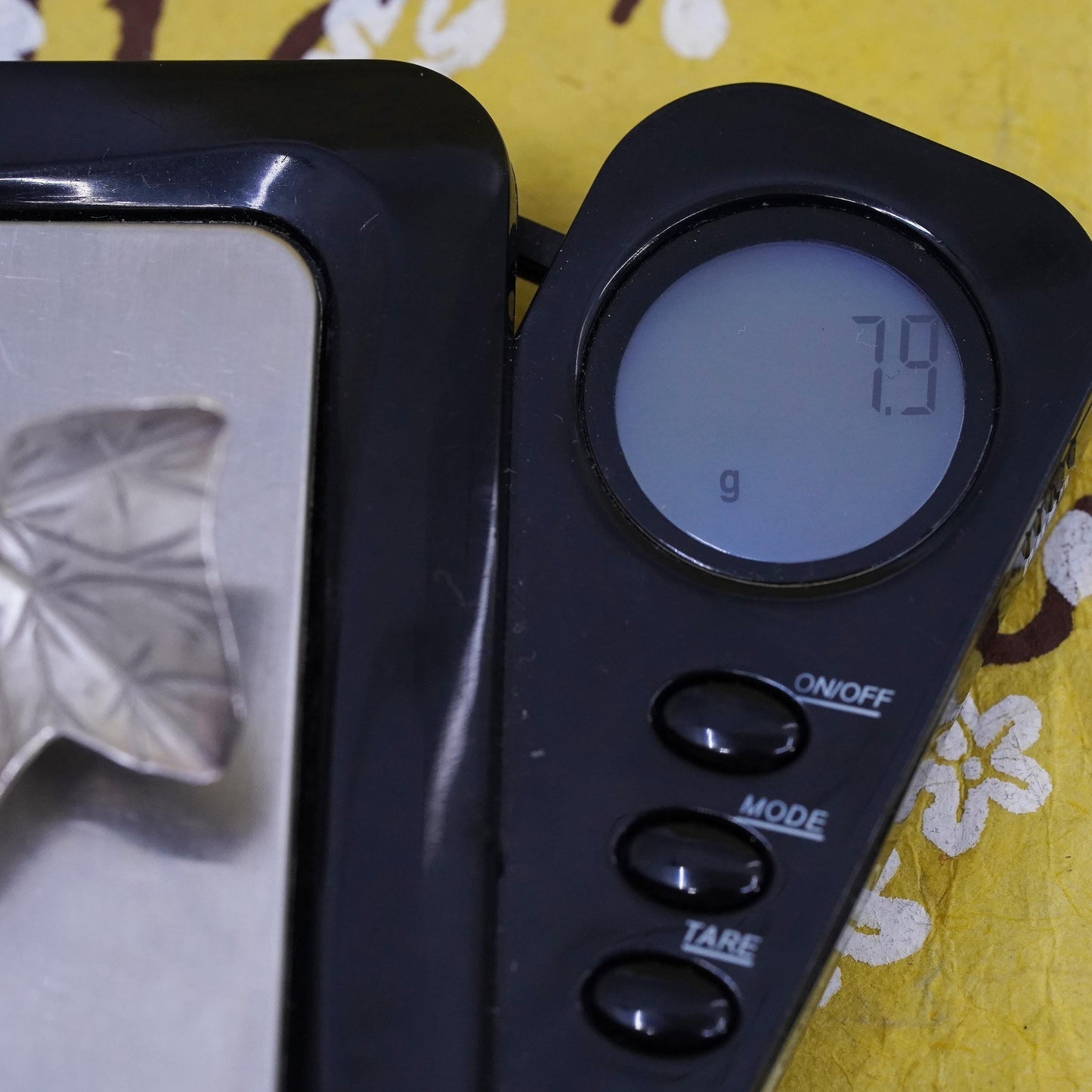 Vintage Mexican sterling 925 silver handmade grape leaf pendant