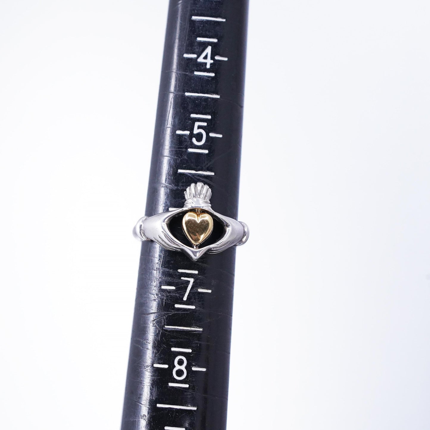 Size 6, Claddagh Sterling 925 silver spinner ring emerald 14K yellow gold heart