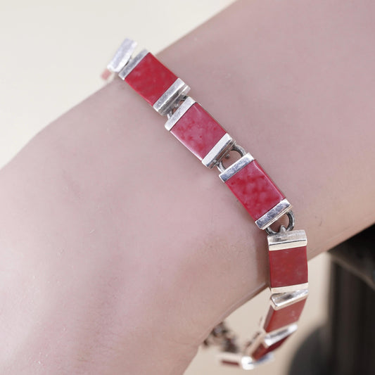 7", Vintage southwestern Sterling 925 silver tennis bracelet w/ red onyx inlay