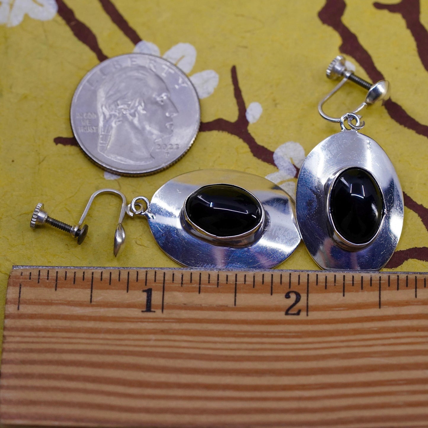 Vintage Sterling 925 silver handmade screw back ova earrings with black onyx