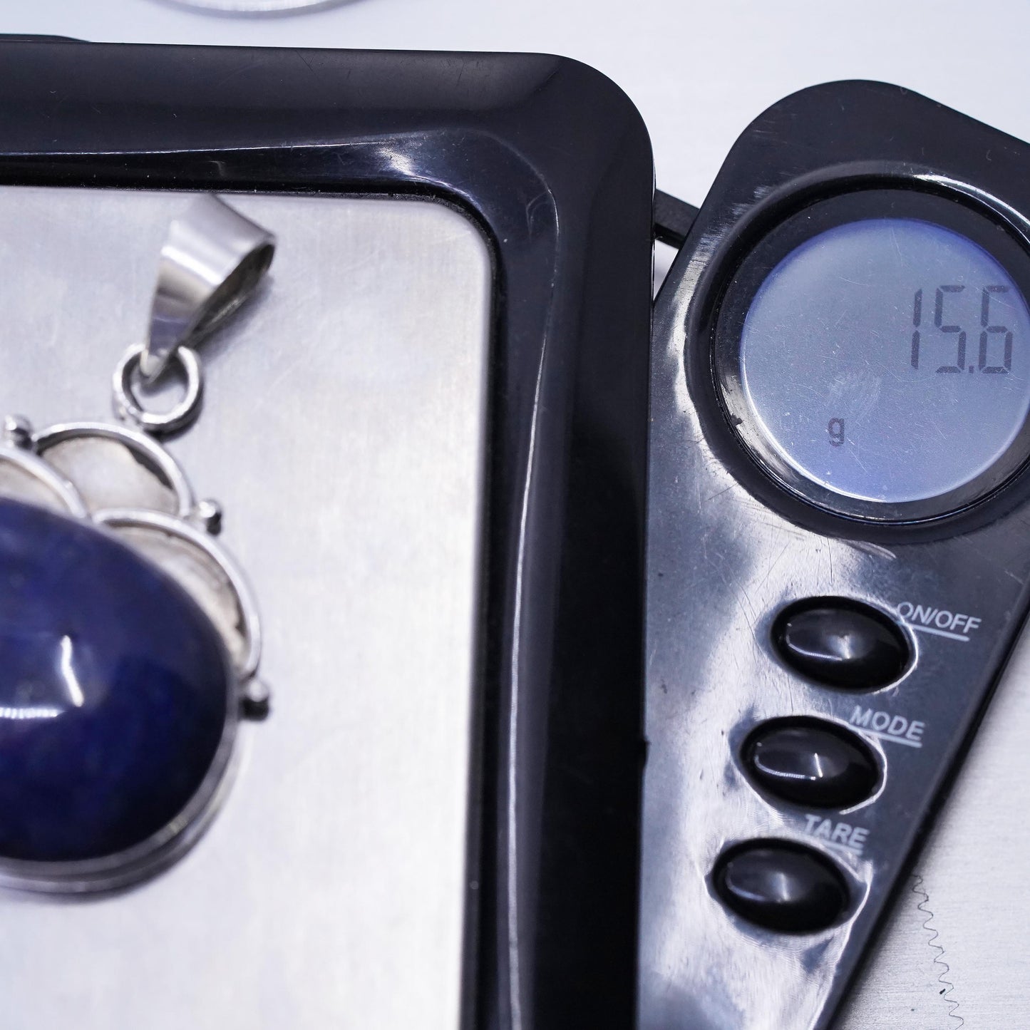 Vintage sterling 925 silver handmade pendant with oval shaped lapis lazuli