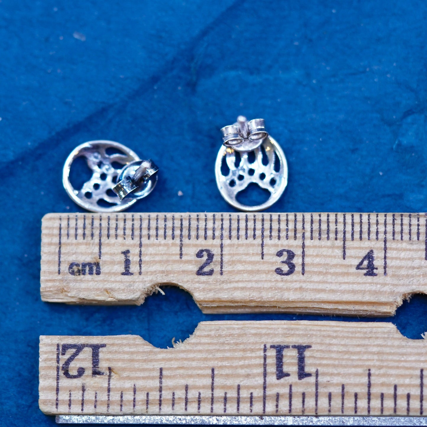 Vintage Native American sterling silver handmade earrings, 925 bear paw studs