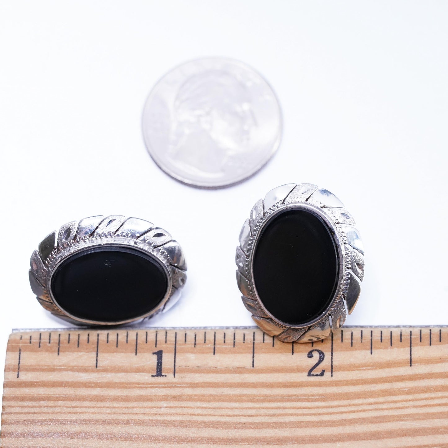 Vintage southwestern Sterling 925 silver black onyx textured earrings, studs