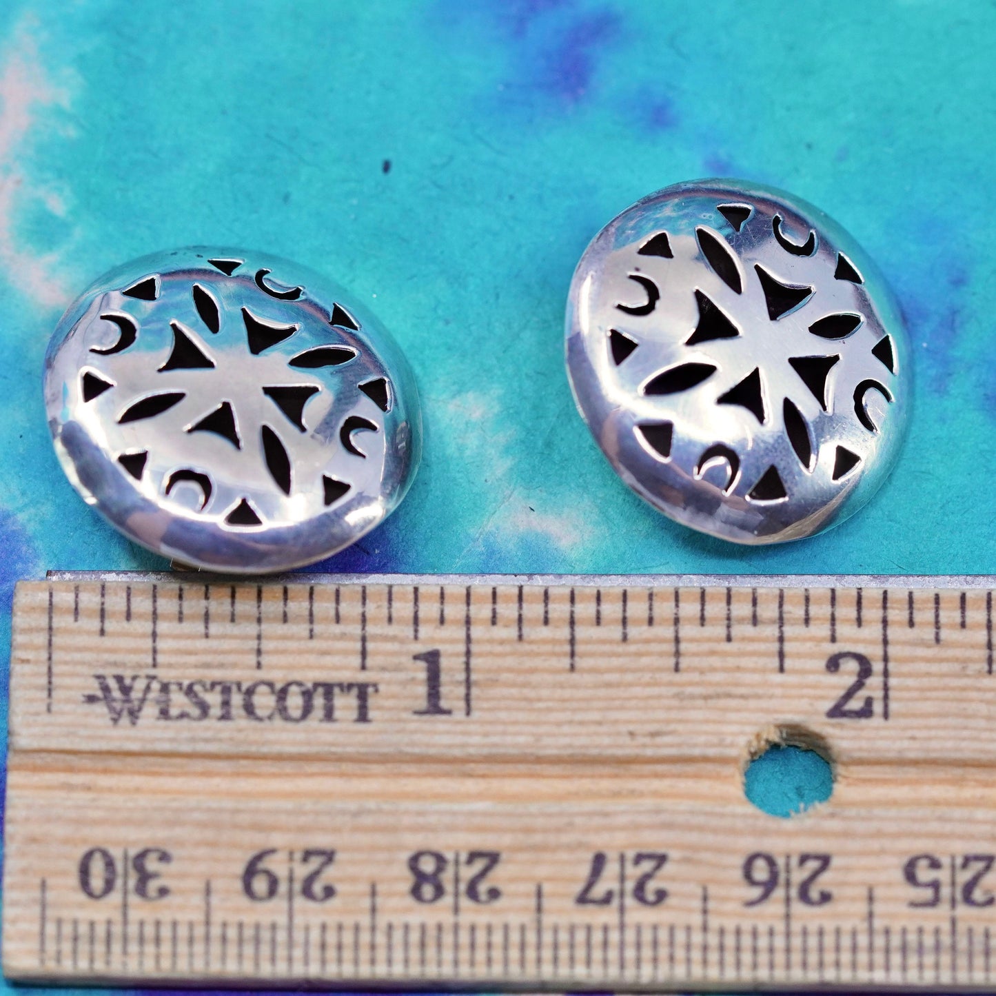 Vintage jewelry | Sterling silver handmade earrings, cutout round 925 clip on