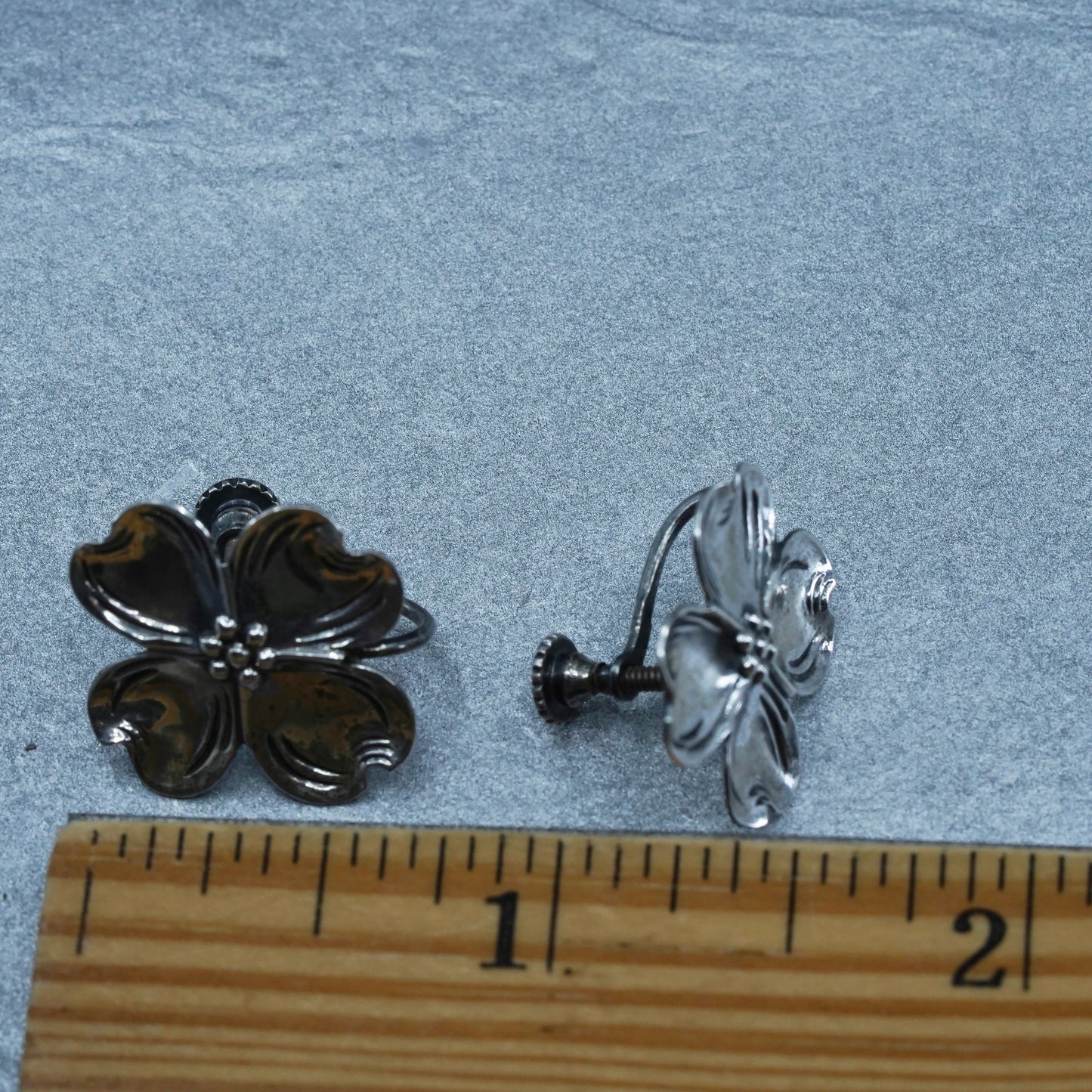 Vintage NYE Sterling 925 silver handmade earrings, screw back dogwood flower