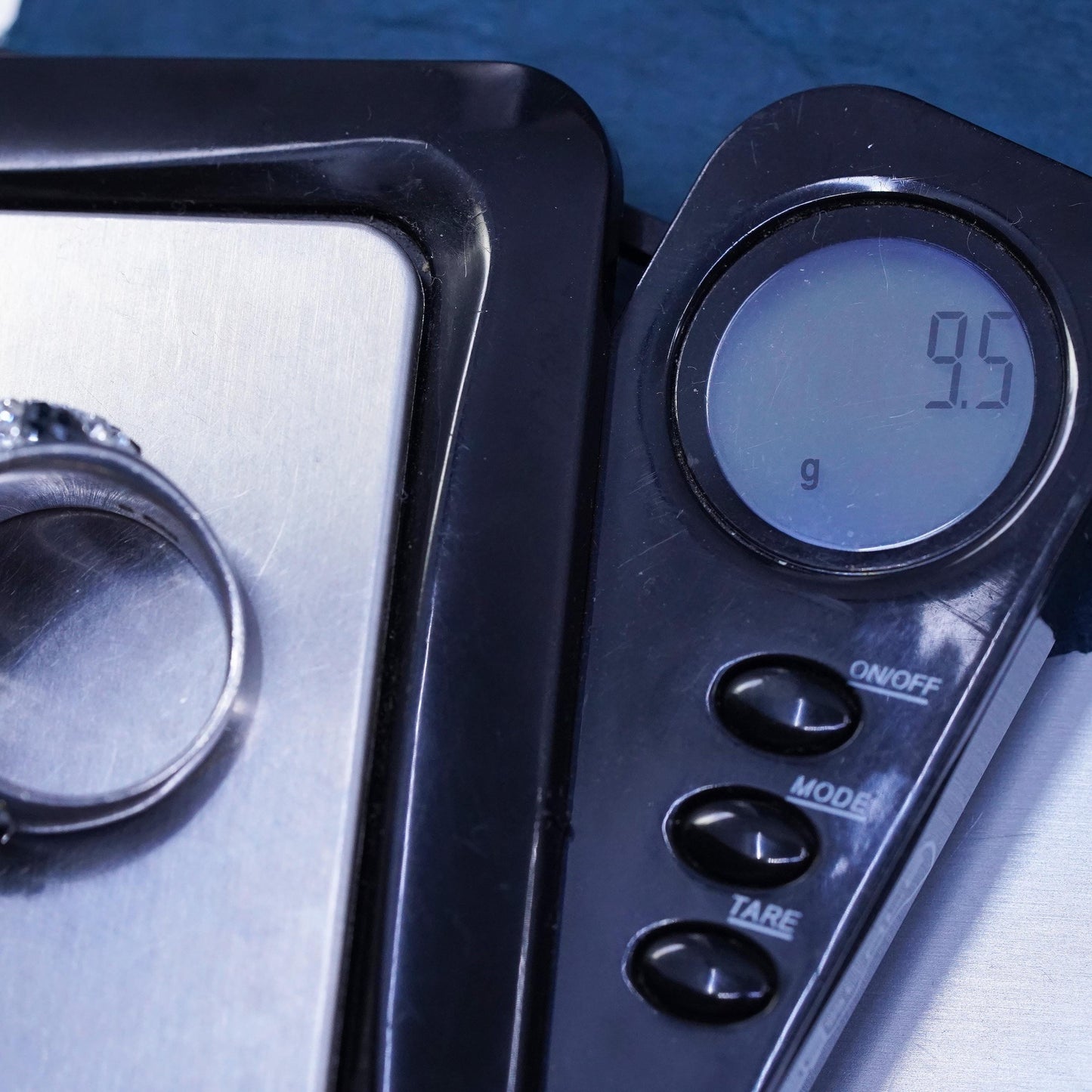 Size 8.25, two tone sterling silver star ring with cluster Cz, gift Christmas