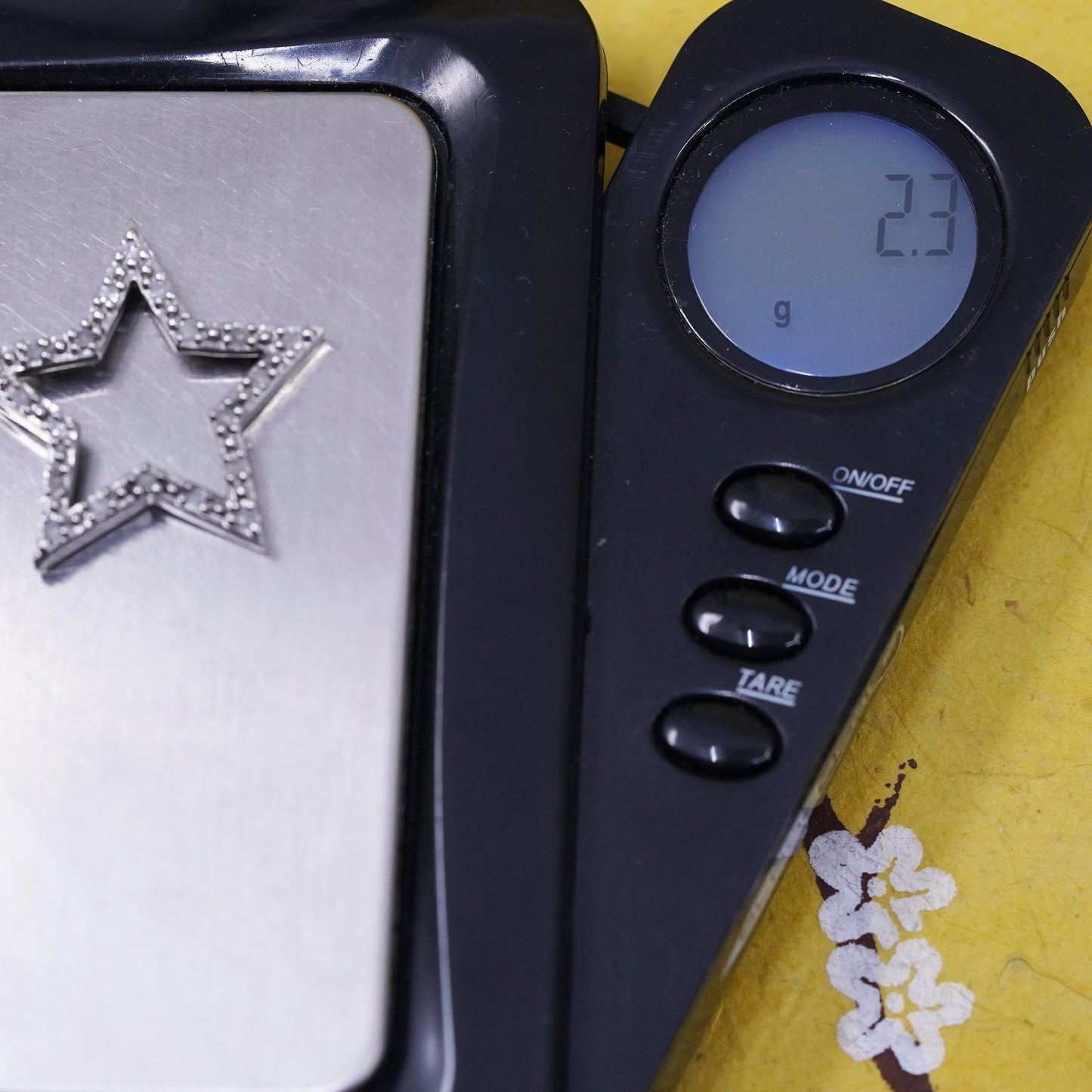 Vintage sterling silver pendant, 925 star with cluster genuine diamond