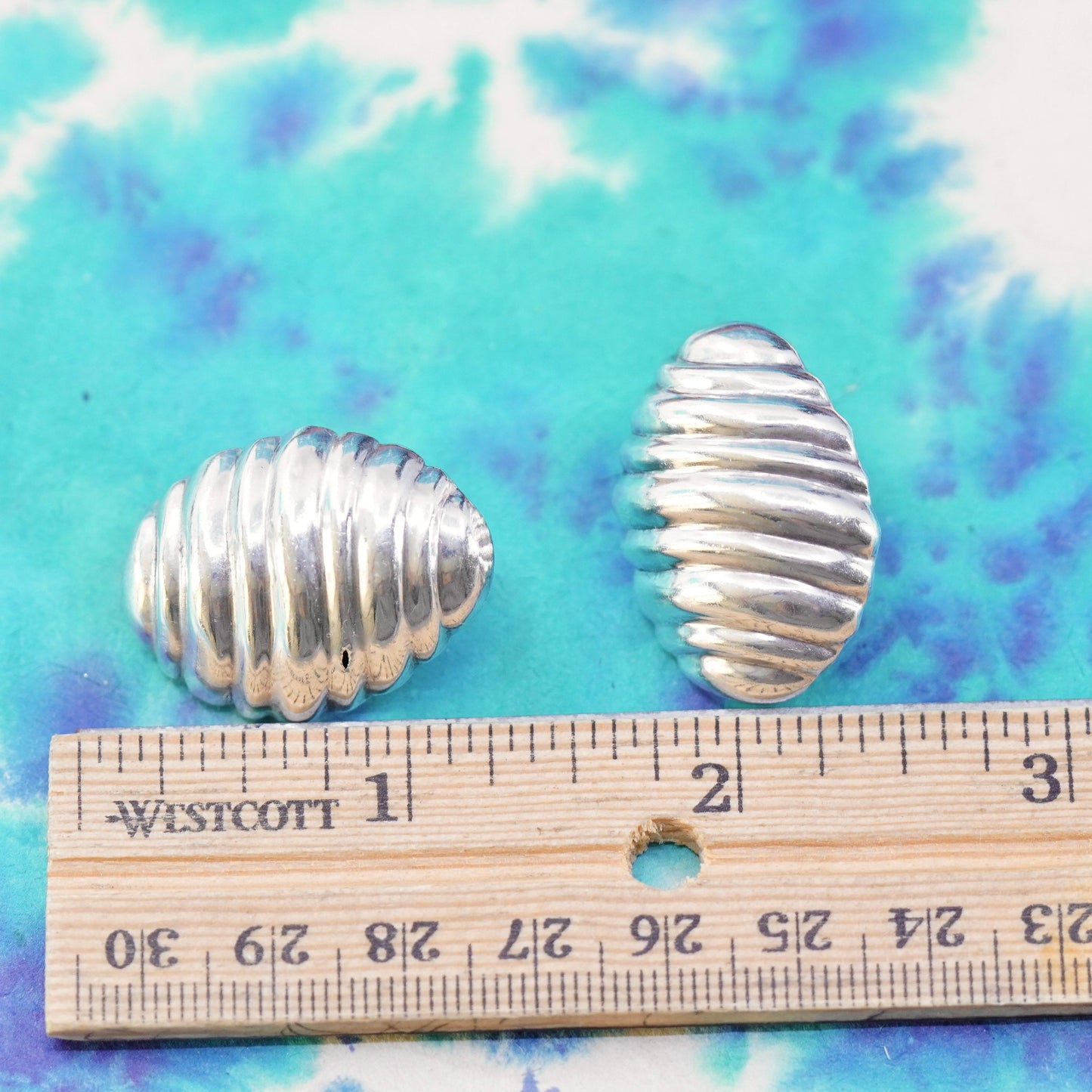 Vintage Italian Sterling silver ribbed studs, 925 earrings
