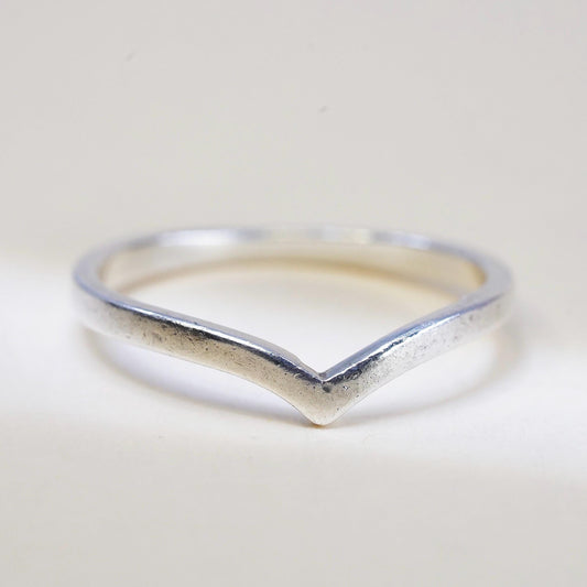Size 6.5, vintage sterling silver handmade ring, 925 V shaped band, minimalist