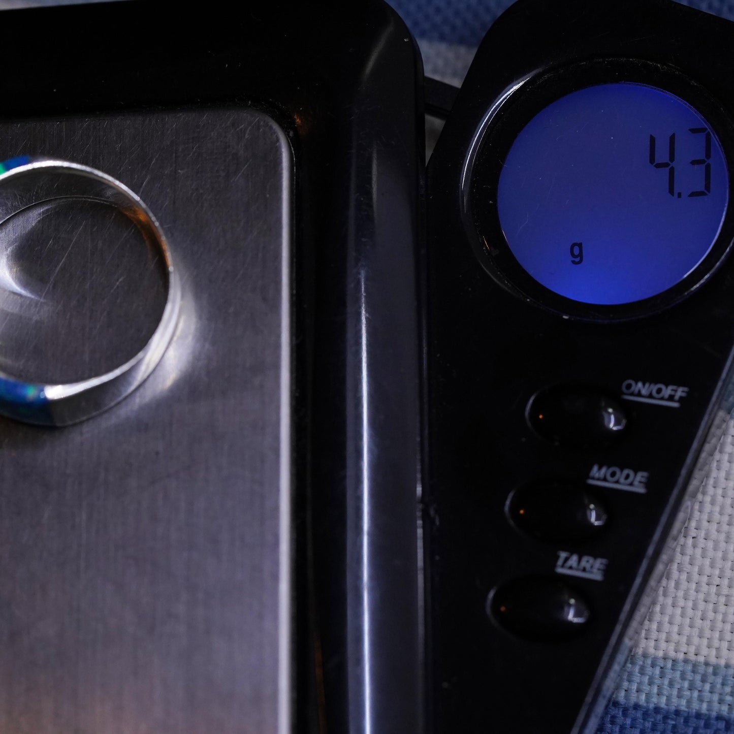 Size 7.5, vintage Sterling silver handmade ring, 925 band with opal inlay