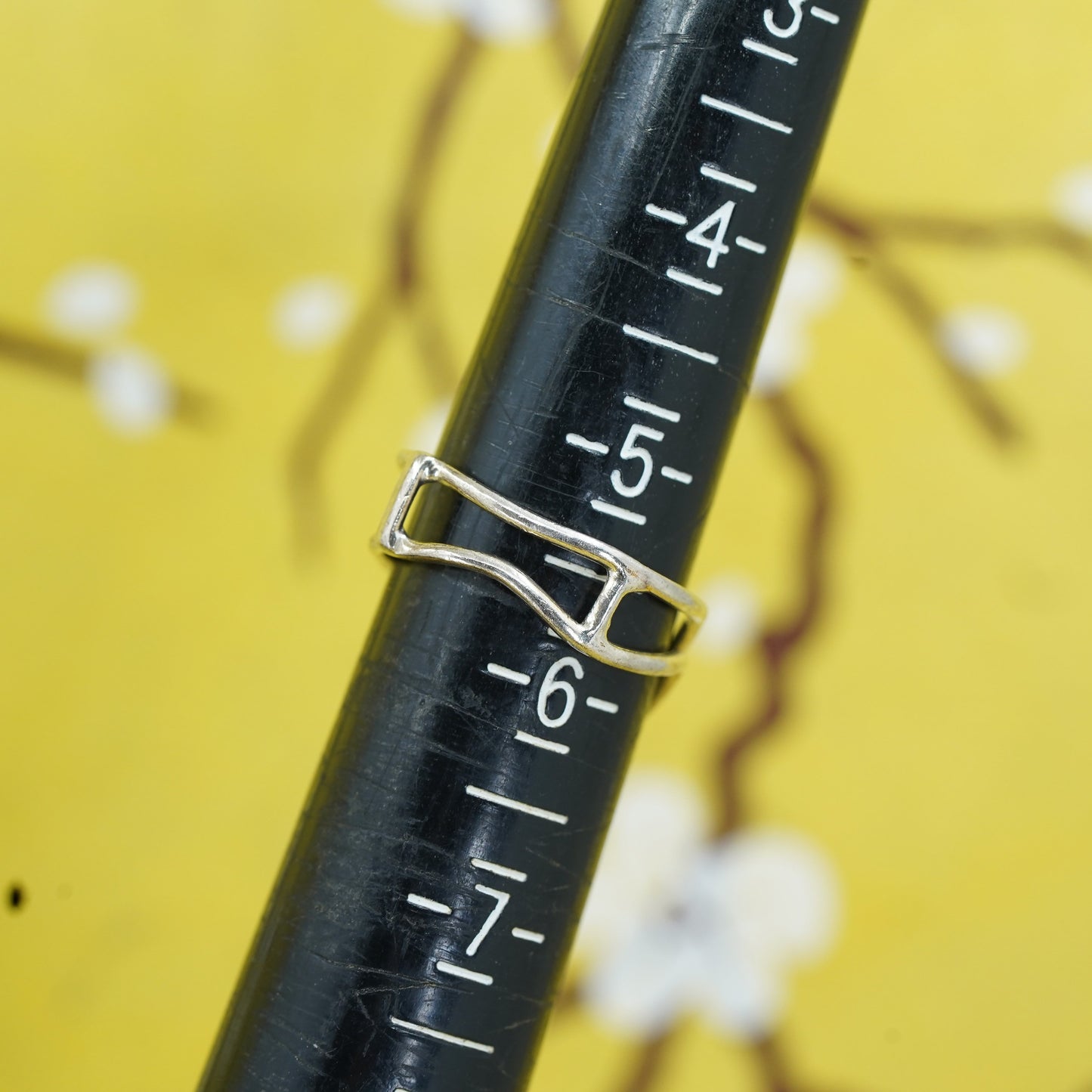 Size 5.25, vintage Sterling silver handmade ring, 925 wired V shaped band