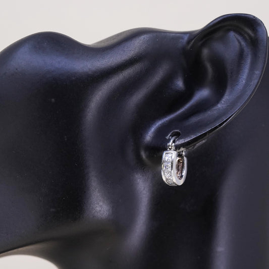 0.5", Vintage sterling silver loop single earring, fashion minimalist hoop cz