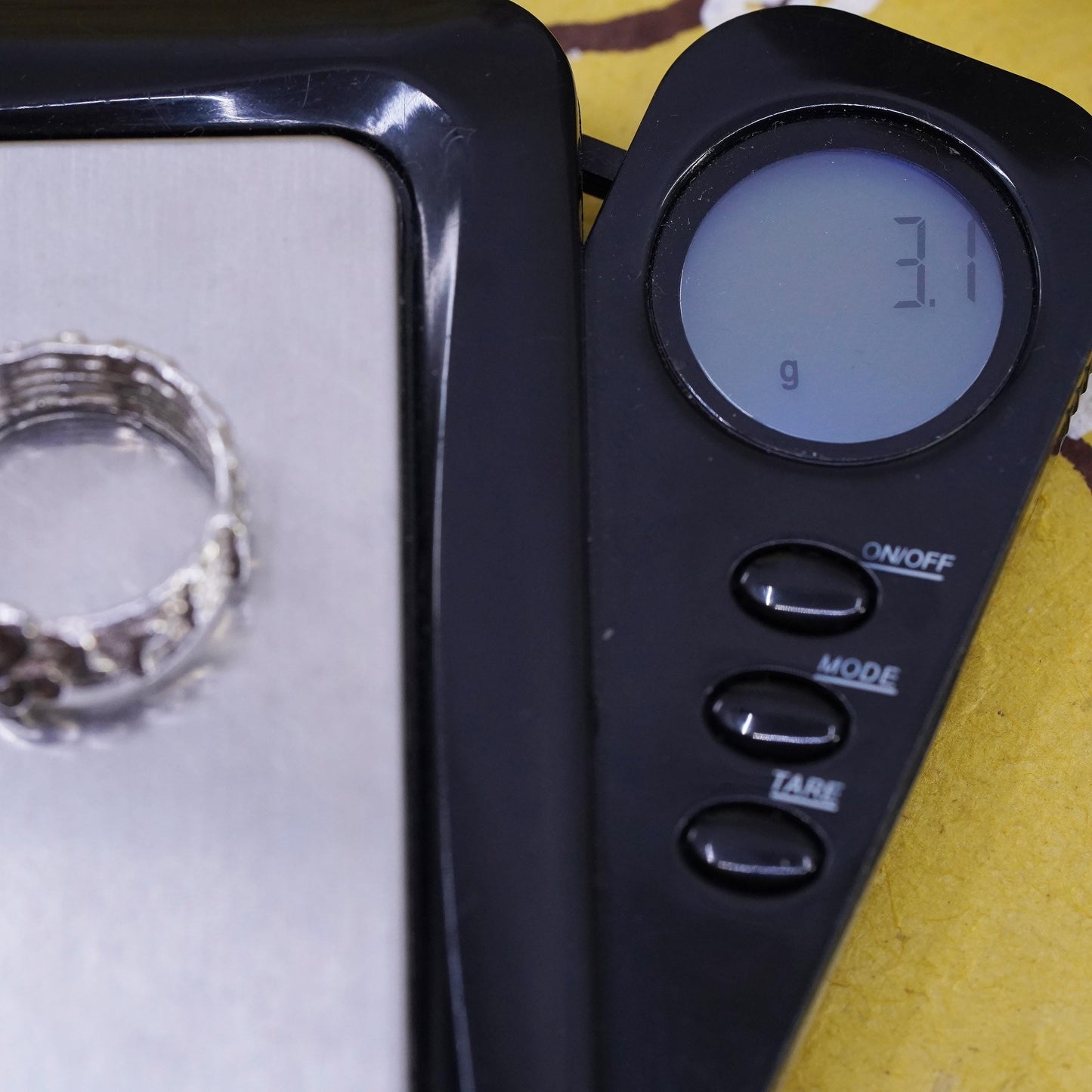 Size 7, vintage Sterling 925 silver handmade music note band ring