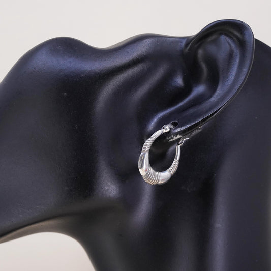 0.75", Vintage sterling silver loop single earring, twisted primitive hoo