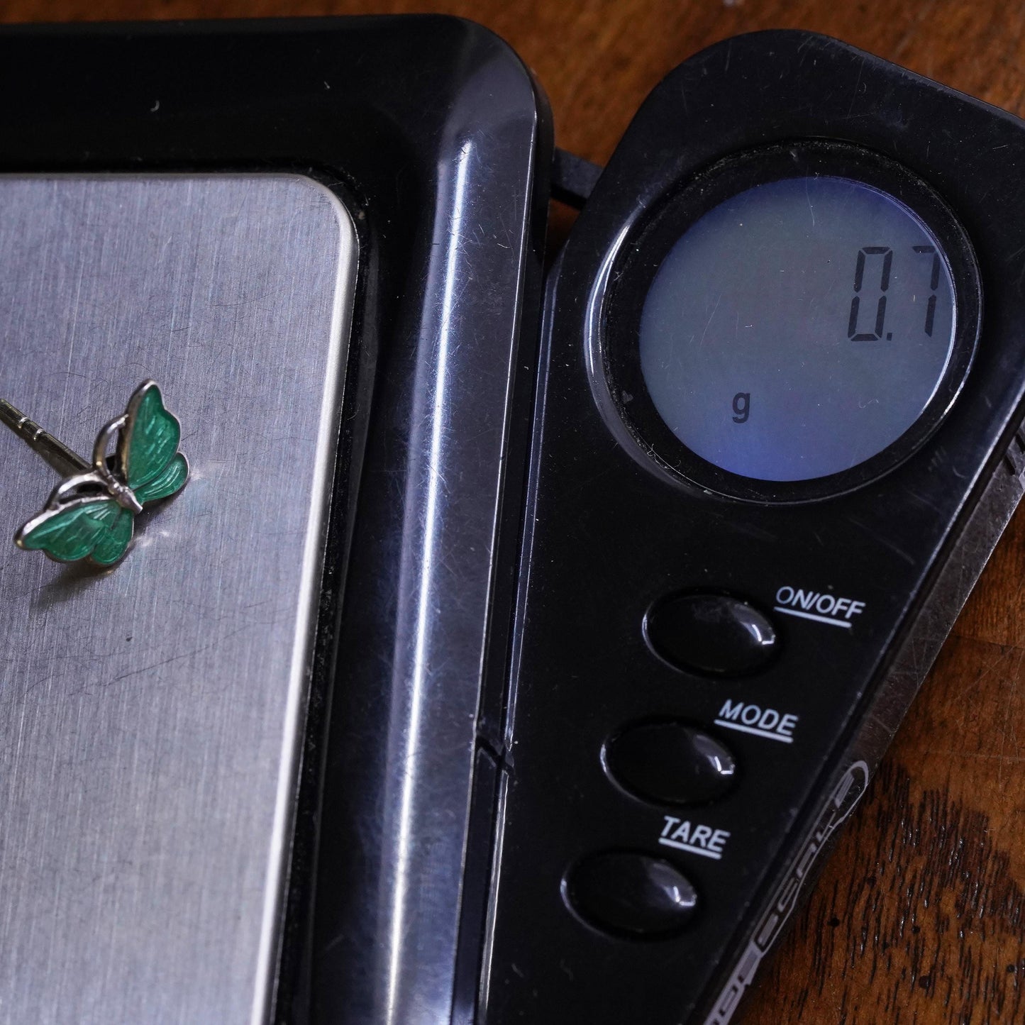 vtg handmade single earring. Sterling 925 silver green enamel butterfly stud