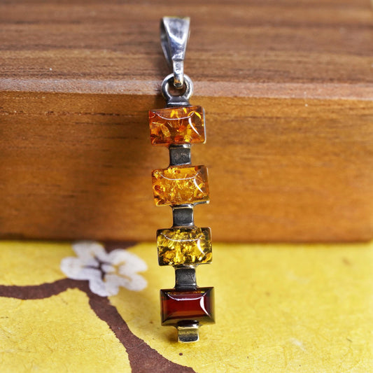 Vintage Modern Sterling 925 silver handmade pendant with Amber