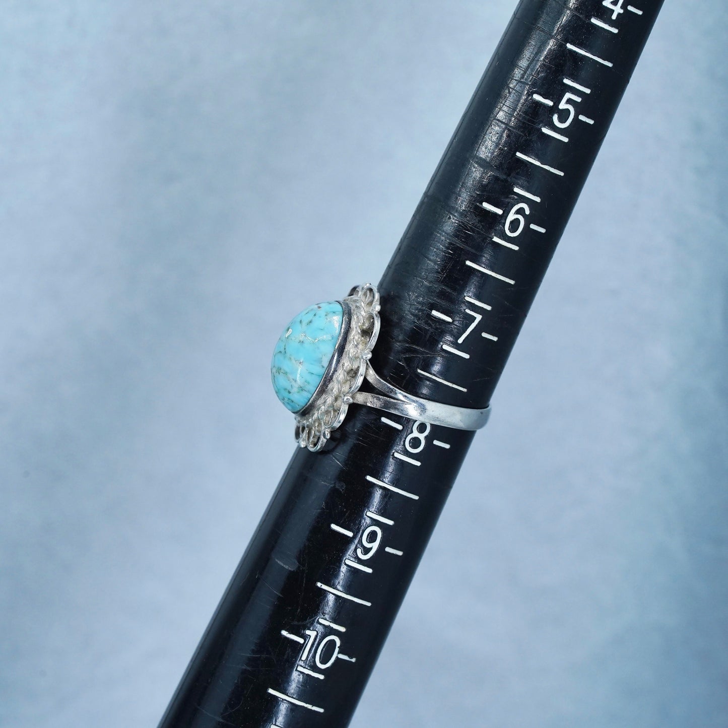 Size 7.5, vintage mexico Sterling 925 silver handmade ring with turquoise