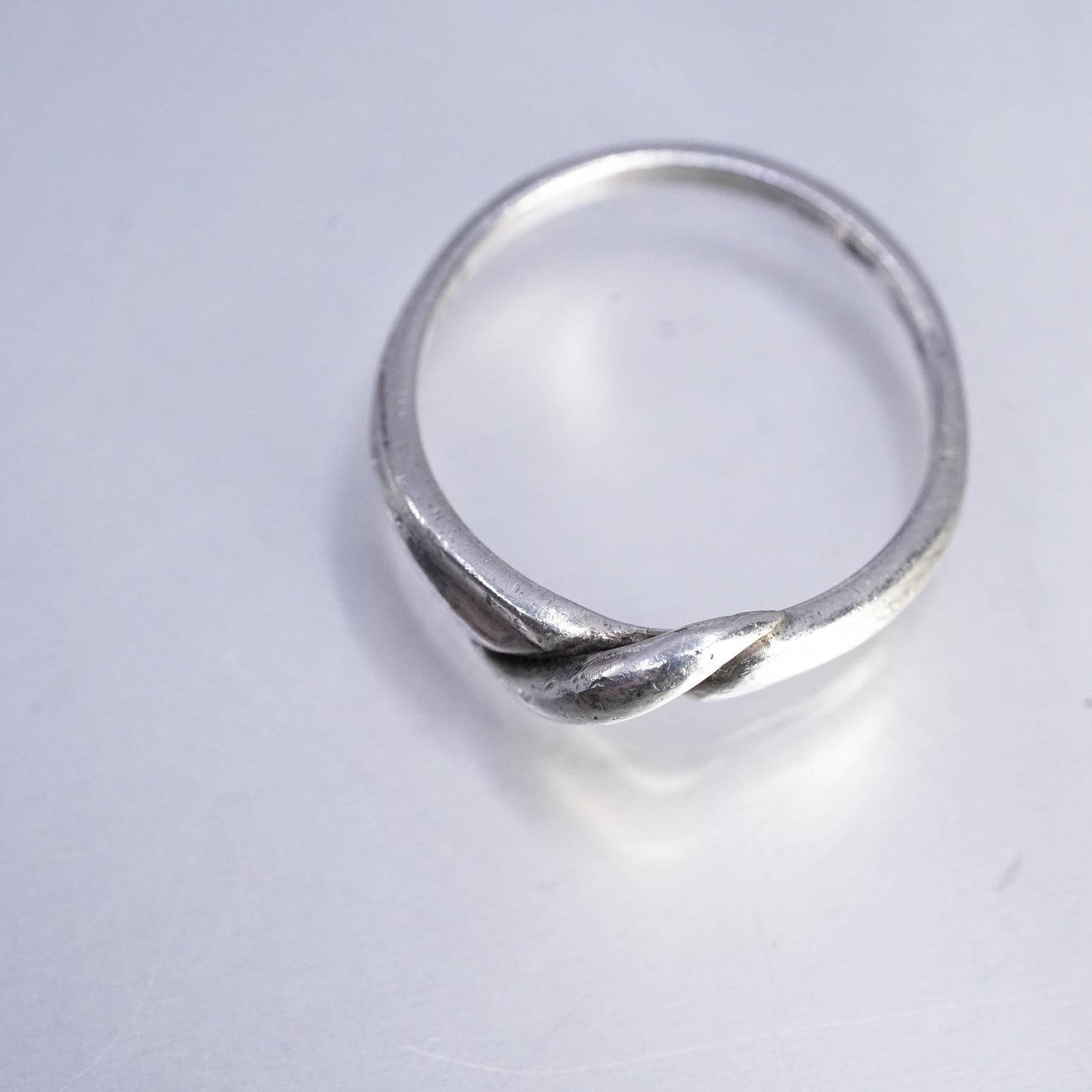 Size 6, southwestern Sterling 925 silver thin ring, wavy wave stackable band