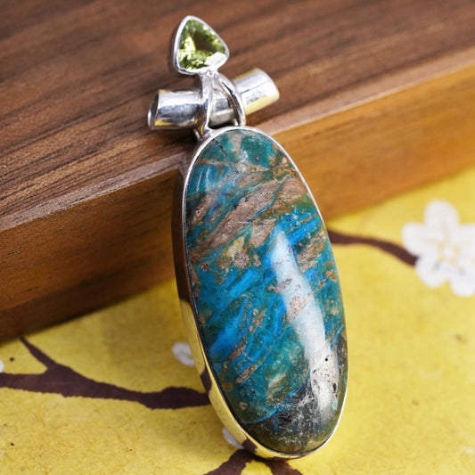 Vintage Southwestern Sterling 925 silver oval pendant w/ moss agate and peridot