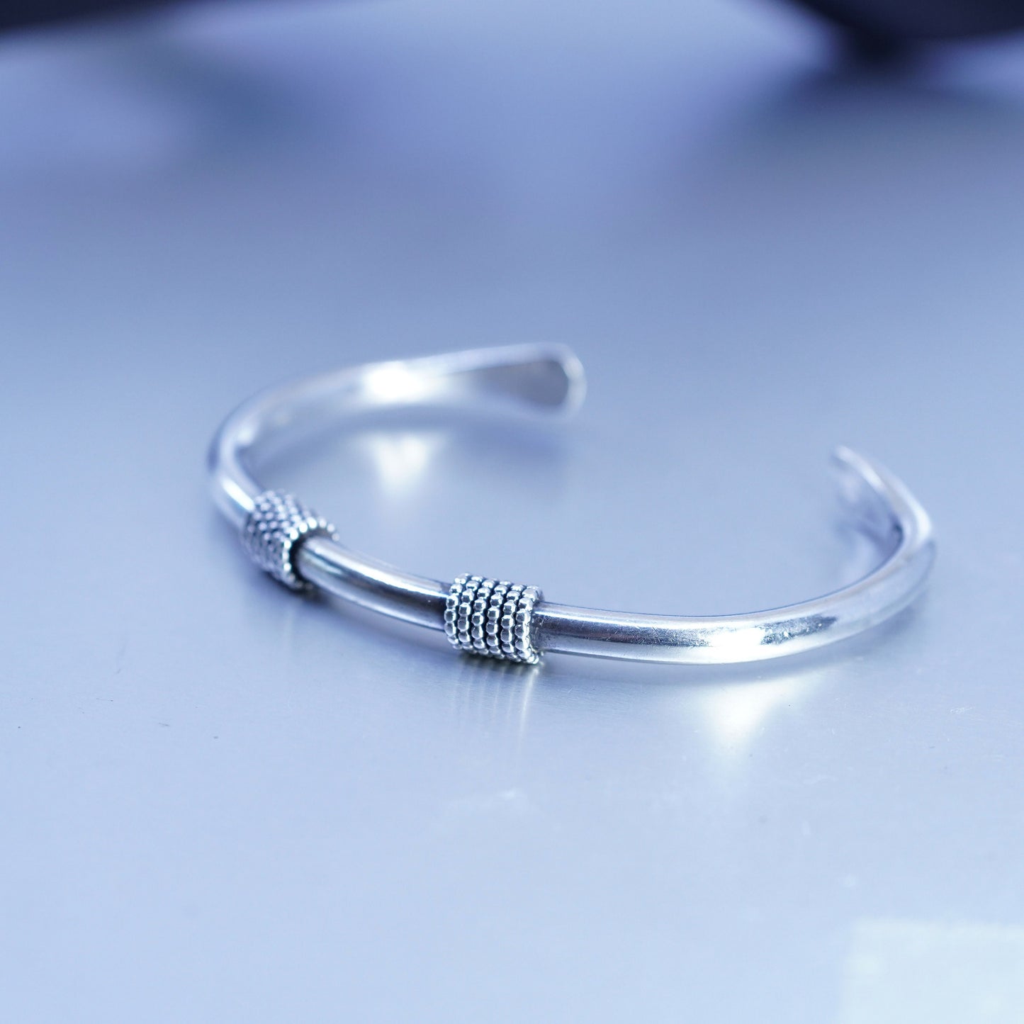 7”, Native American southwestern Sterling 925 silver bracelet, cable cuff
