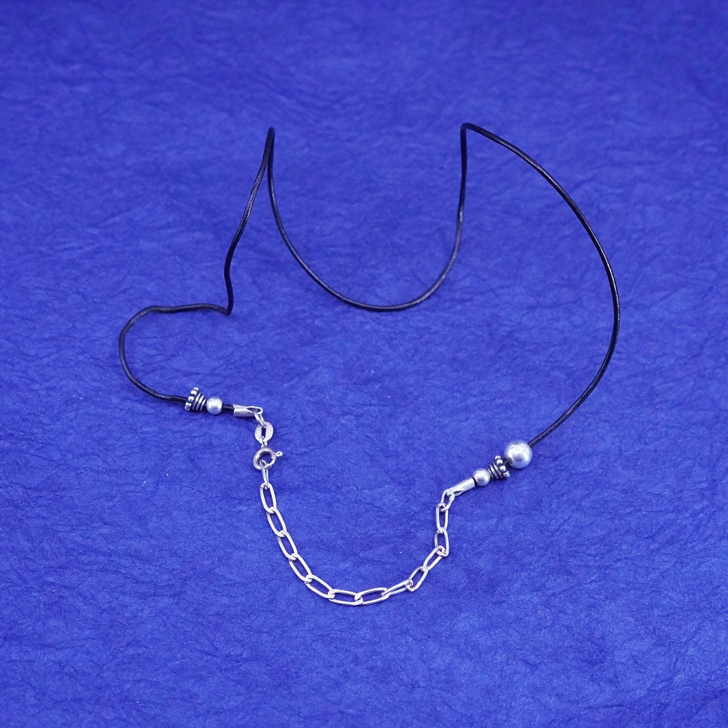 16+3”, vintage Sterling Silver clasp black Leather Necklace w/ extension chain