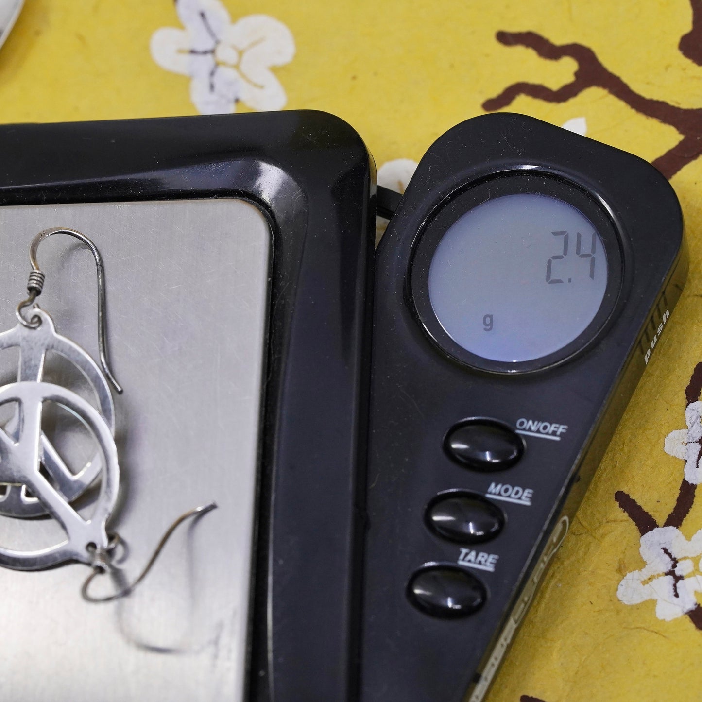 Vintage Sterling 925 silver handmade earrings, peace sign CND