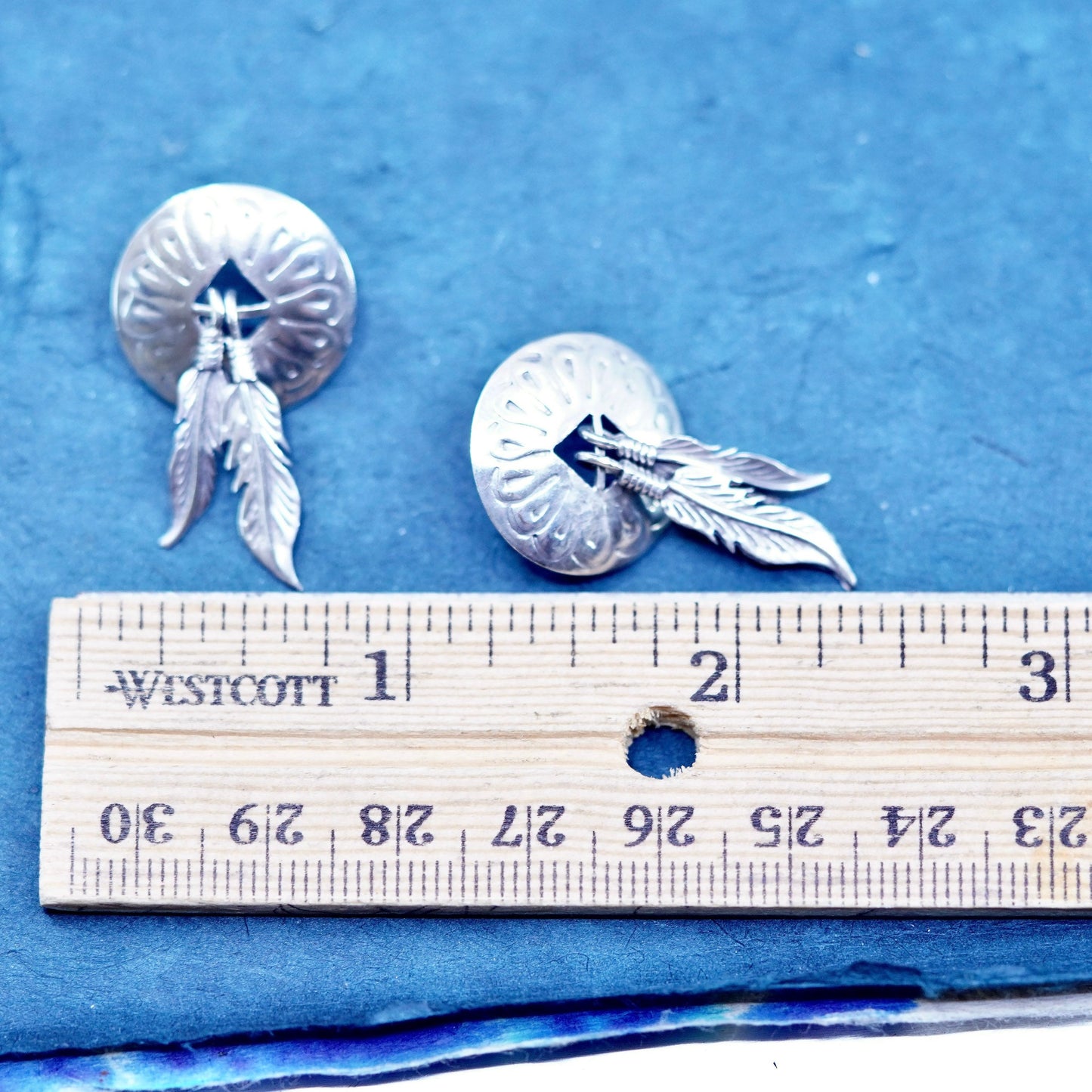 Vintage Sterling silver handmade earrings, l 925 circle studs feather dangles