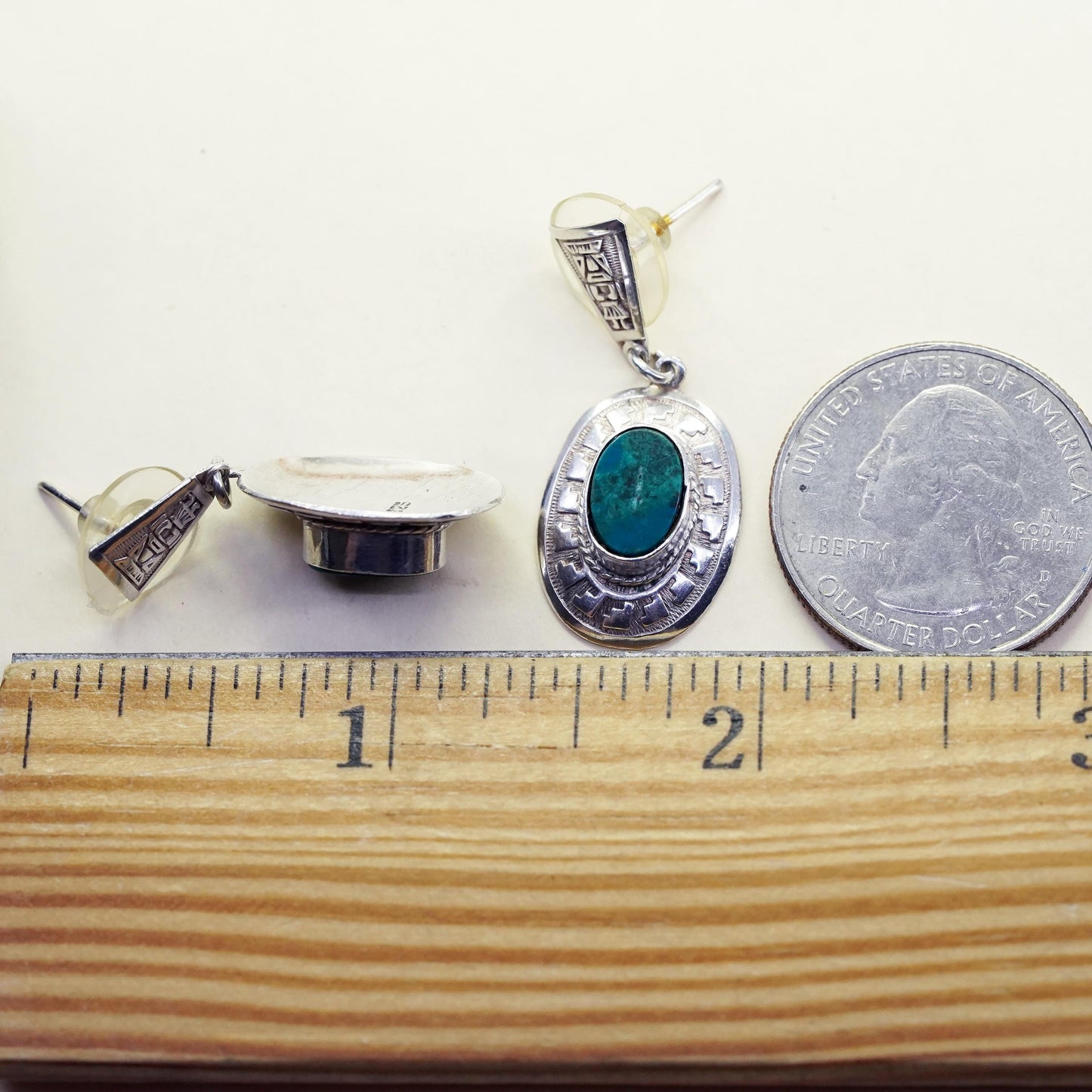 Native American Sterling 925 silver handmade oval earrings with turquoise