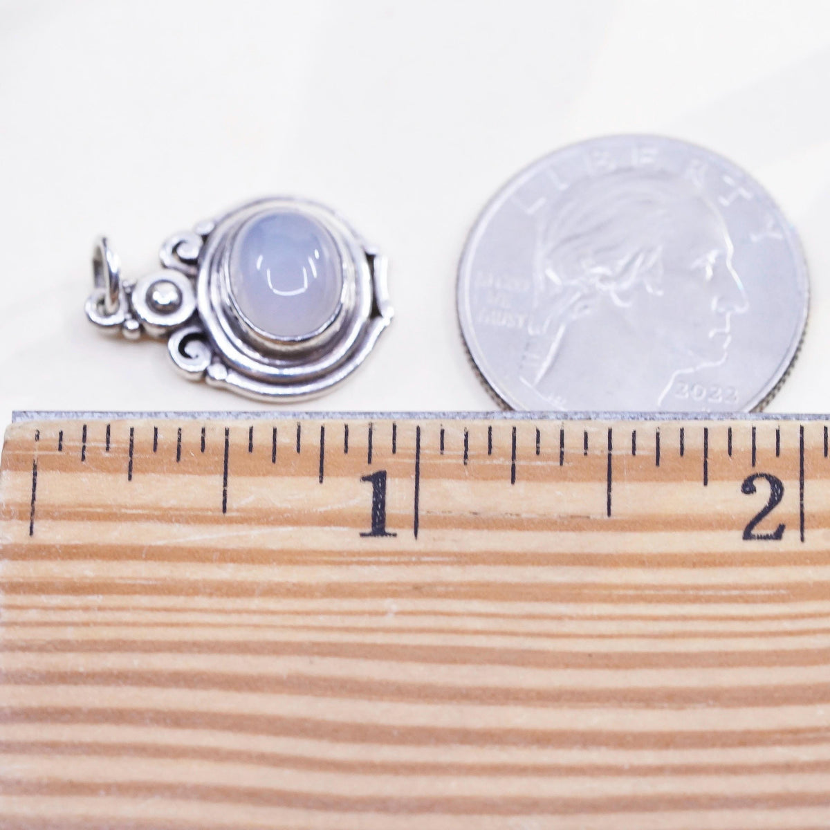 Vintage Sterling 925 silver handmade pendant with Chalcedony