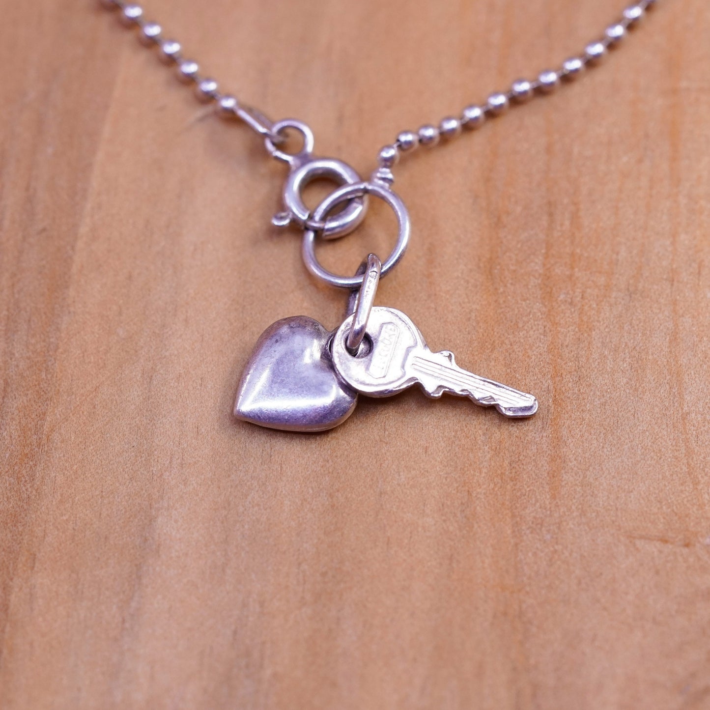 7.25”, Italy Sterling 925 silver handmade bead bracelet chain key heart charm