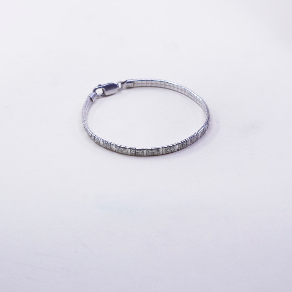 7”, 5mm, Vintage Sterling silver omega bracelet, textured Italy 925 chain