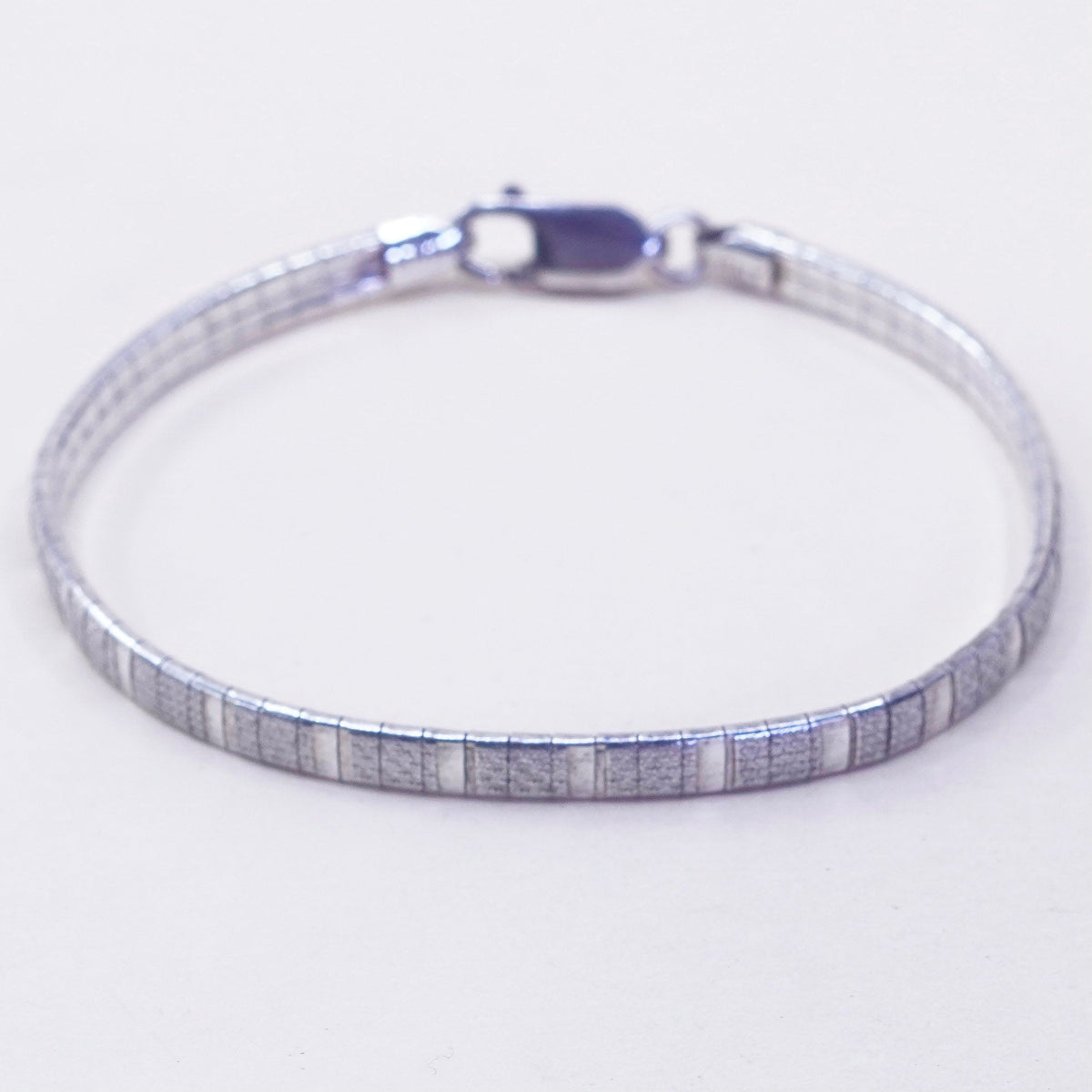 7”, 5mm, Vintage Sterling silver omega bracelet, textured Italy 925 chain