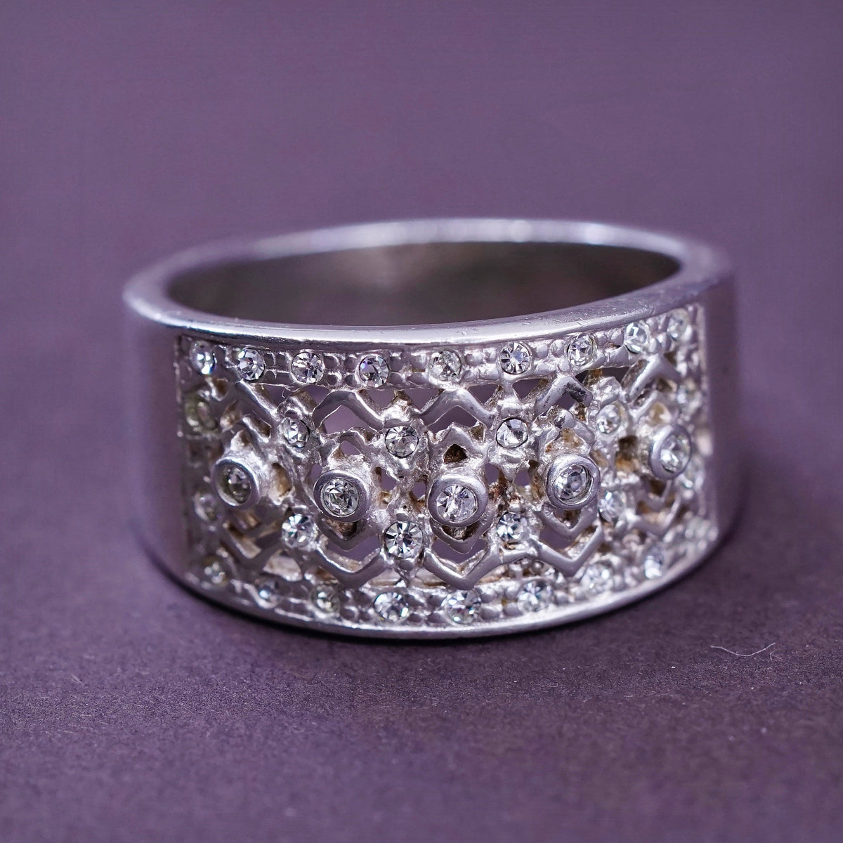 Size 7, vintage Sterling silver engagement ring, 925 band with cluster Cz