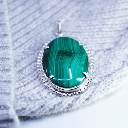 Vintage sterling 925 silver handmade oval pendant with malachite