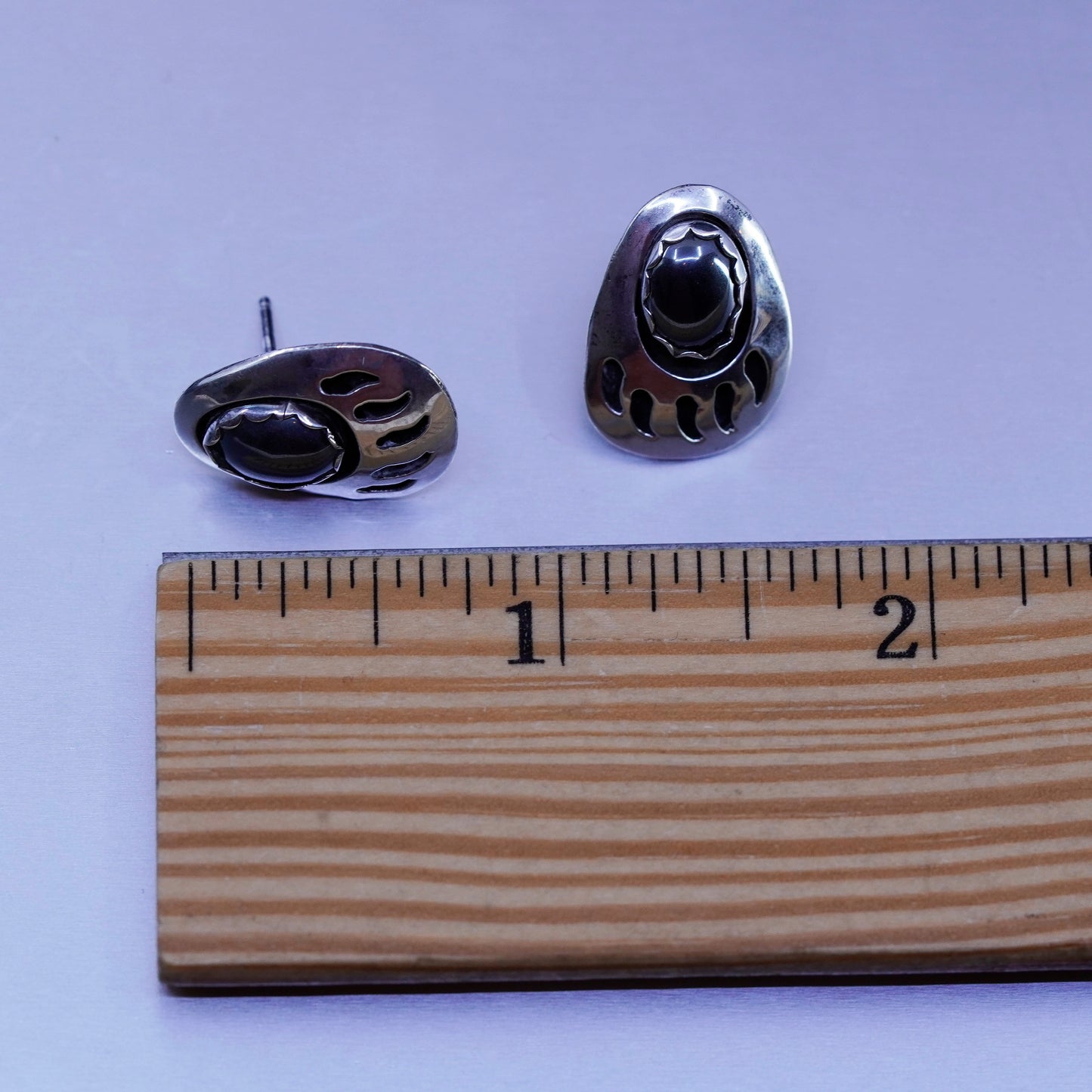 Native Zuni Sensa Eustace Sterling 925 silver earrings, bear paw studs hematite