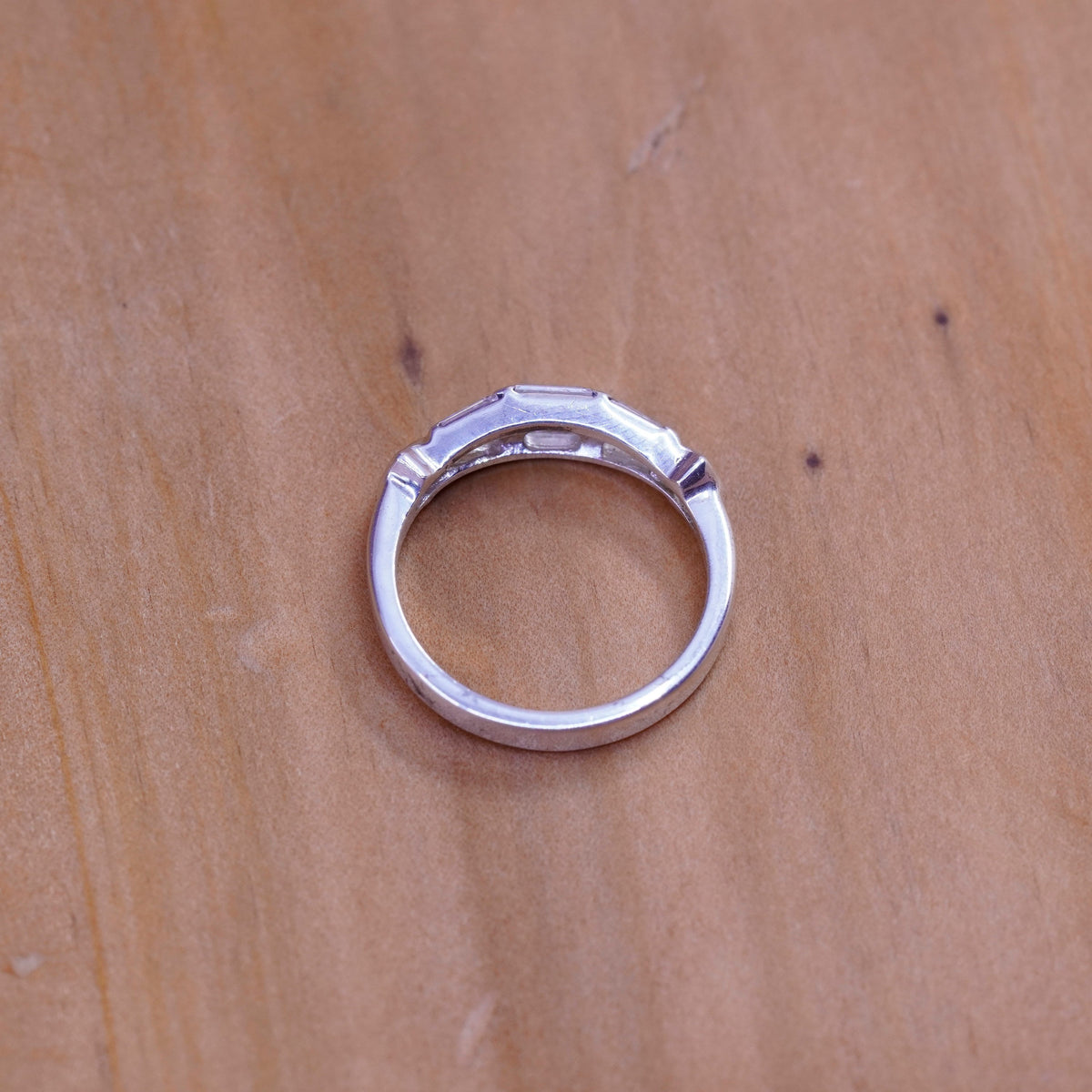 Size 5, vintage Sterling silver ring, 925 band with cz