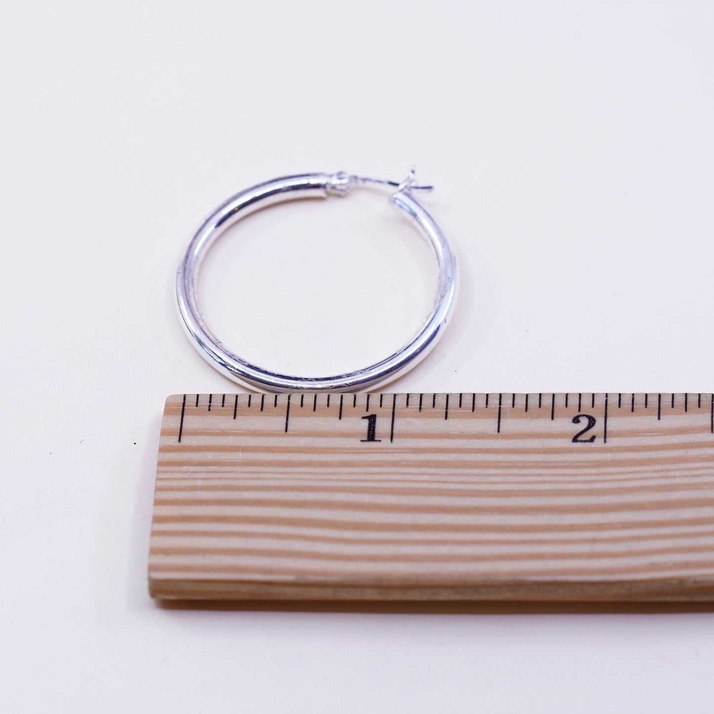 1.25” Vintage sterling silver loop earrings, fashion minimalist primitive hoops