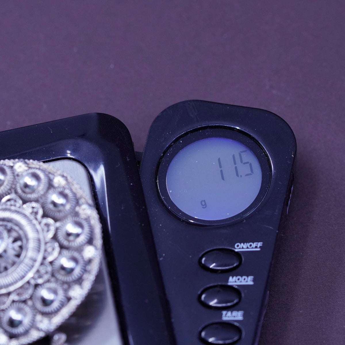 Vintage handmade sterling silver round shaped filigree bead brooch