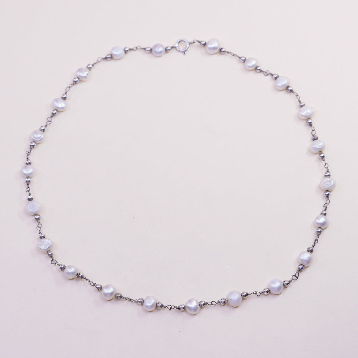 18”, Vintage handmade Sterling 925 silver necklace with pearl beads details