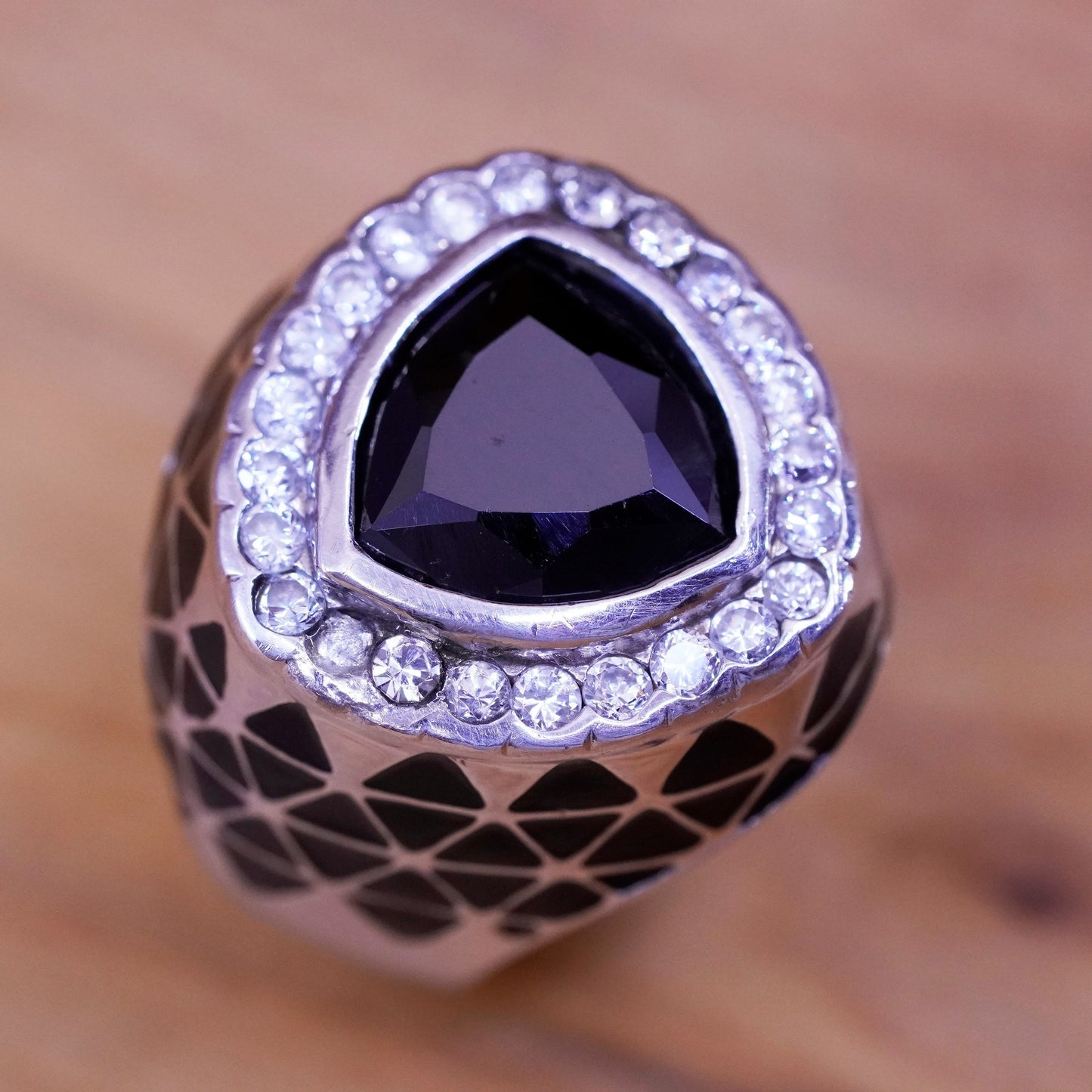 Size 8, vintage Sterling 925 silver handmade stackable ring with obsidian inlay