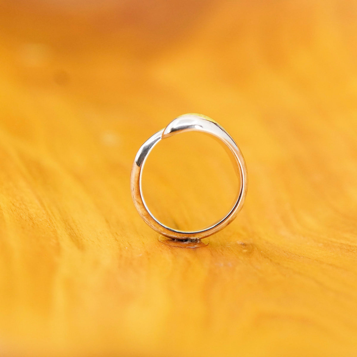 Size 7, vintage Sterling silver handmade ring, 925 wrap band