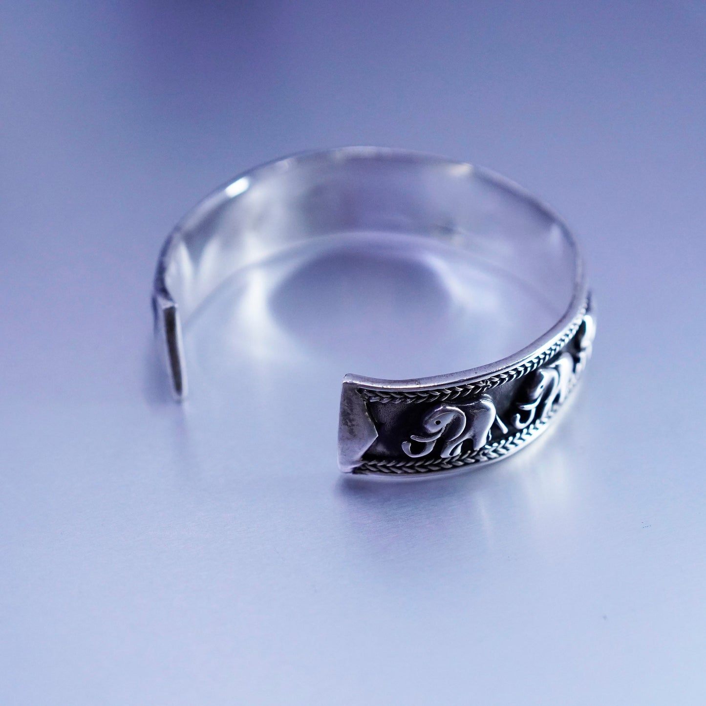 6.75”, Vintage Sterling 925 silver handmade bracelet, elephant cuff