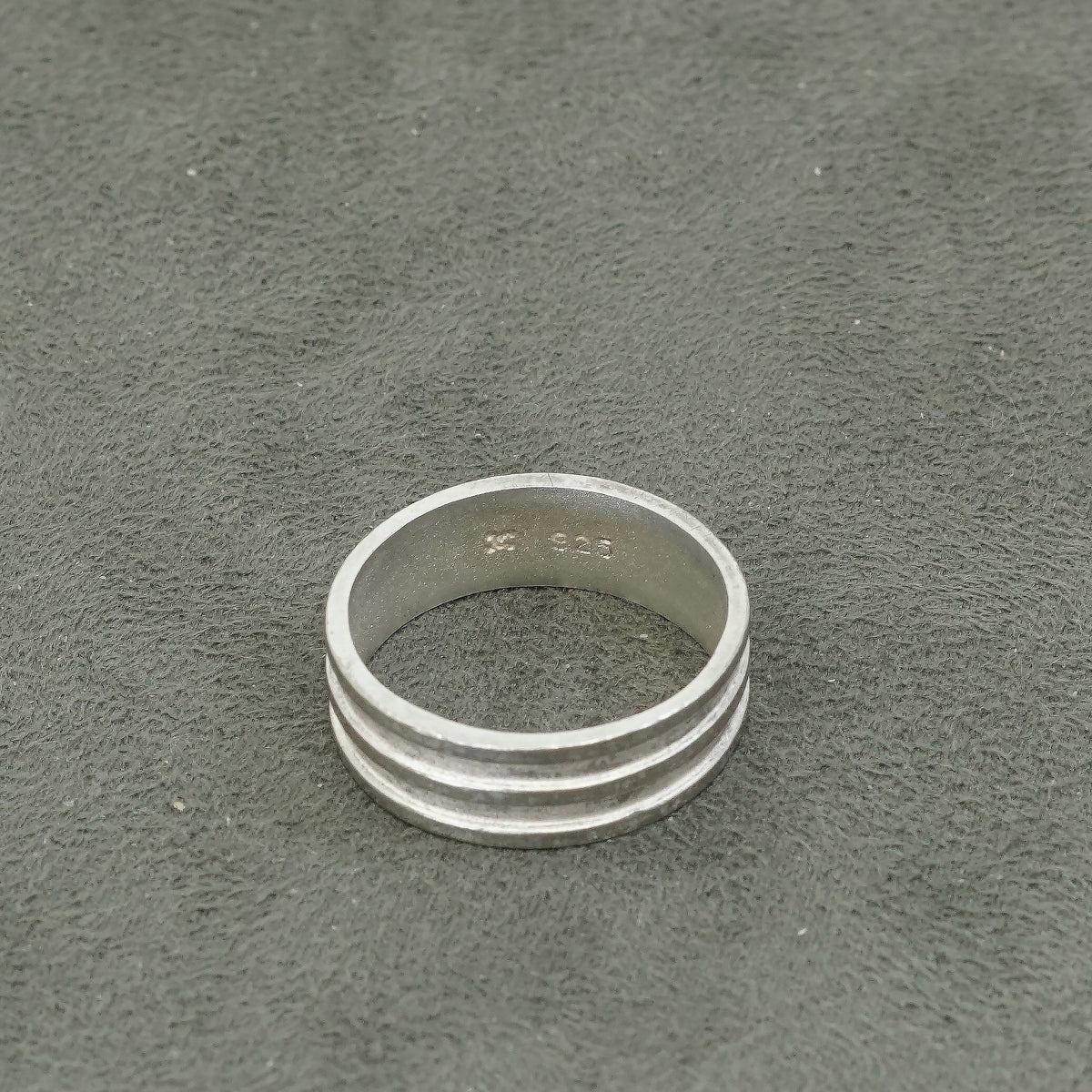 sz 9, vtg Sterling silver handmade ring, maxico 925 band w/ ribbed