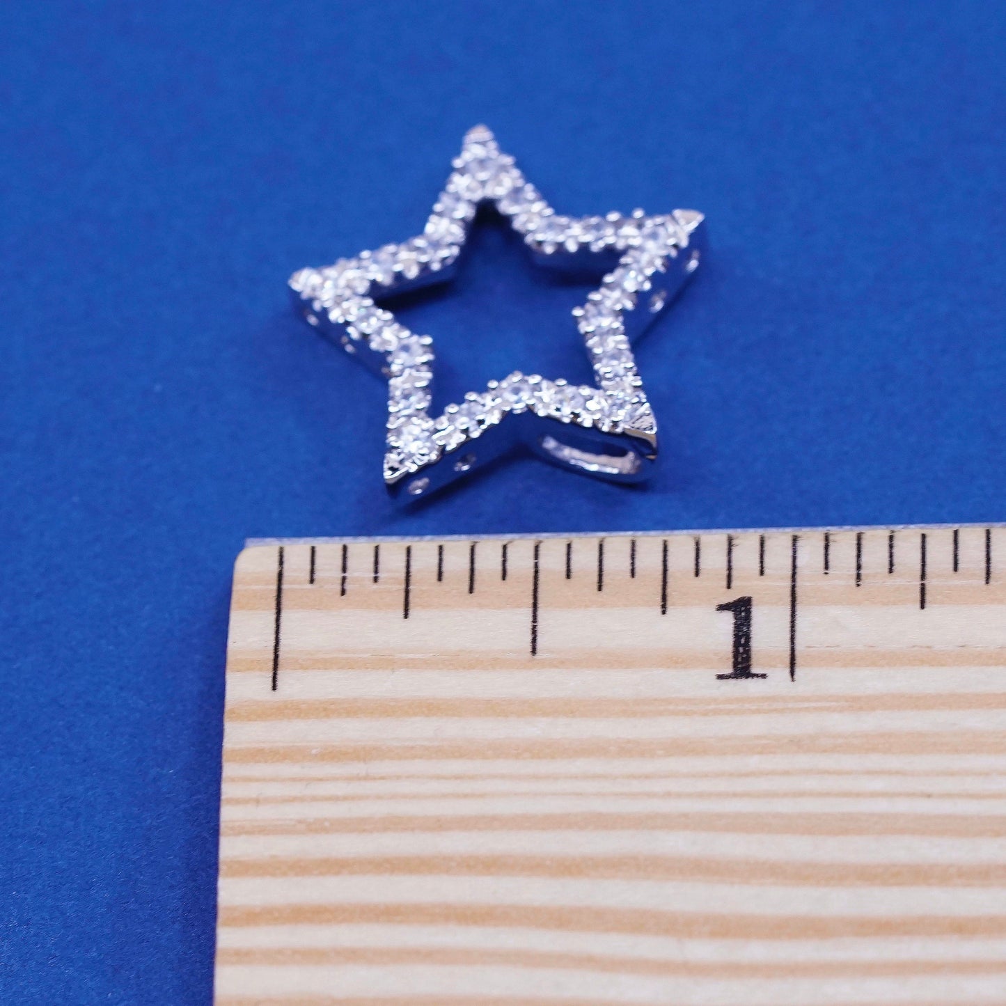 vtg Sterling silver handmade pendant, 925 star w/ crystal